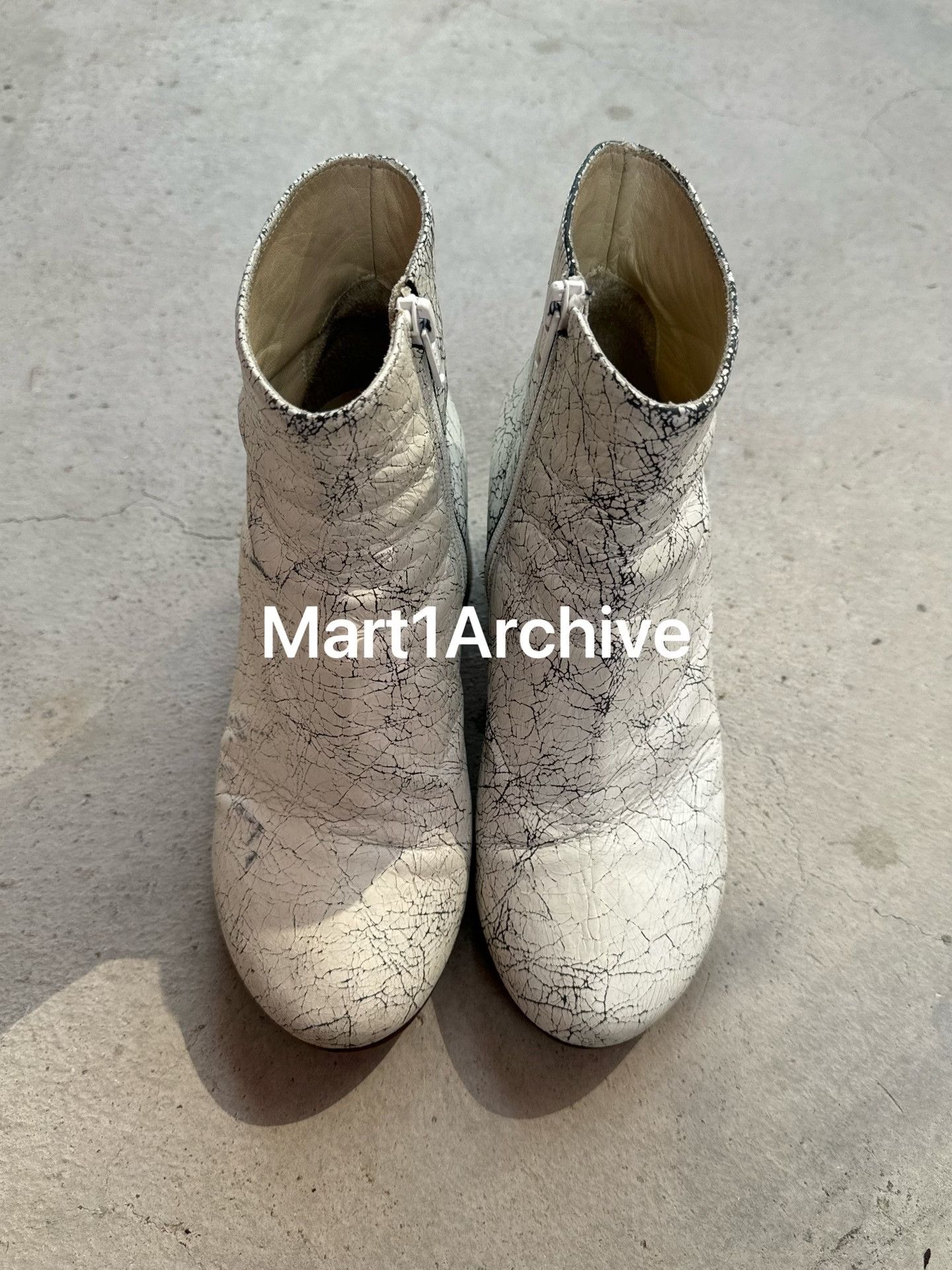 Maison Margiela MM6 Maison Margiela Cracked Leather Boots Size 37.5 Size US 7.5 / IT 37.5 - 5 Thumbnail