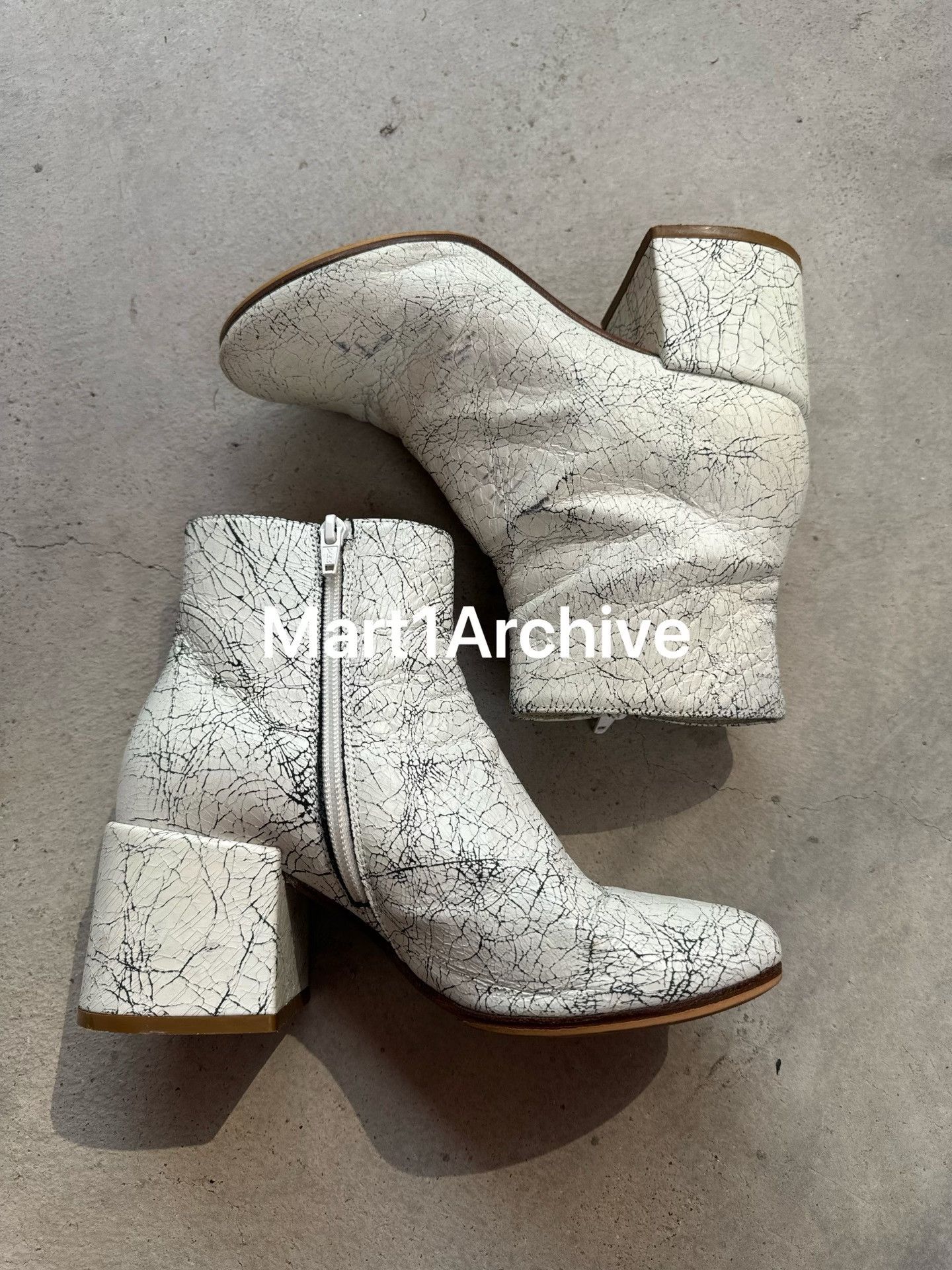 Maison Margiela MM6 Maison Margiela Cracked Leather Boots Size 37.5 Size US 7.5 / IT 37.5 - 4 Thumbnail