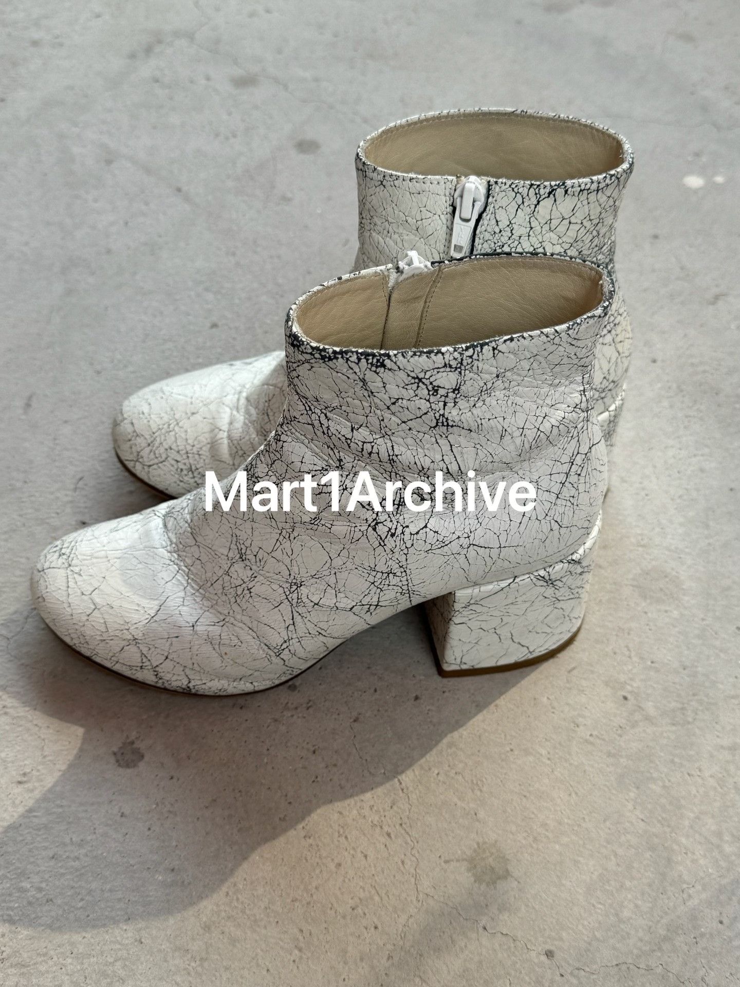 Maison Margiela MM6 Maison Margiela Cracked Leather Boots Size 37.5 Size US 7.5 / IT 37.5 - 2 Thumbnail