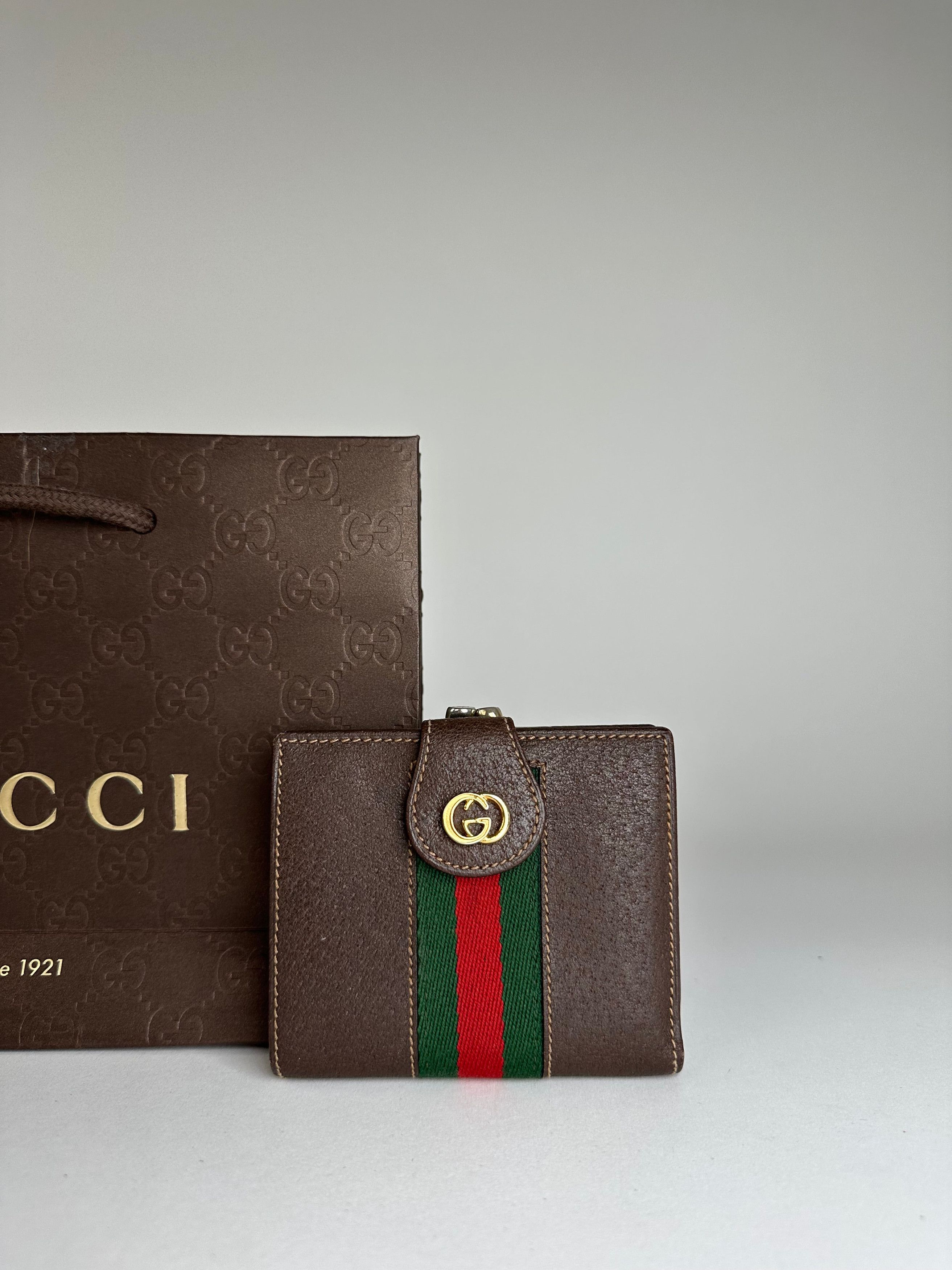 Gucci Vintage Bifold Wallet Brown Leather Size ONE SIZE - 11 Thumbnail