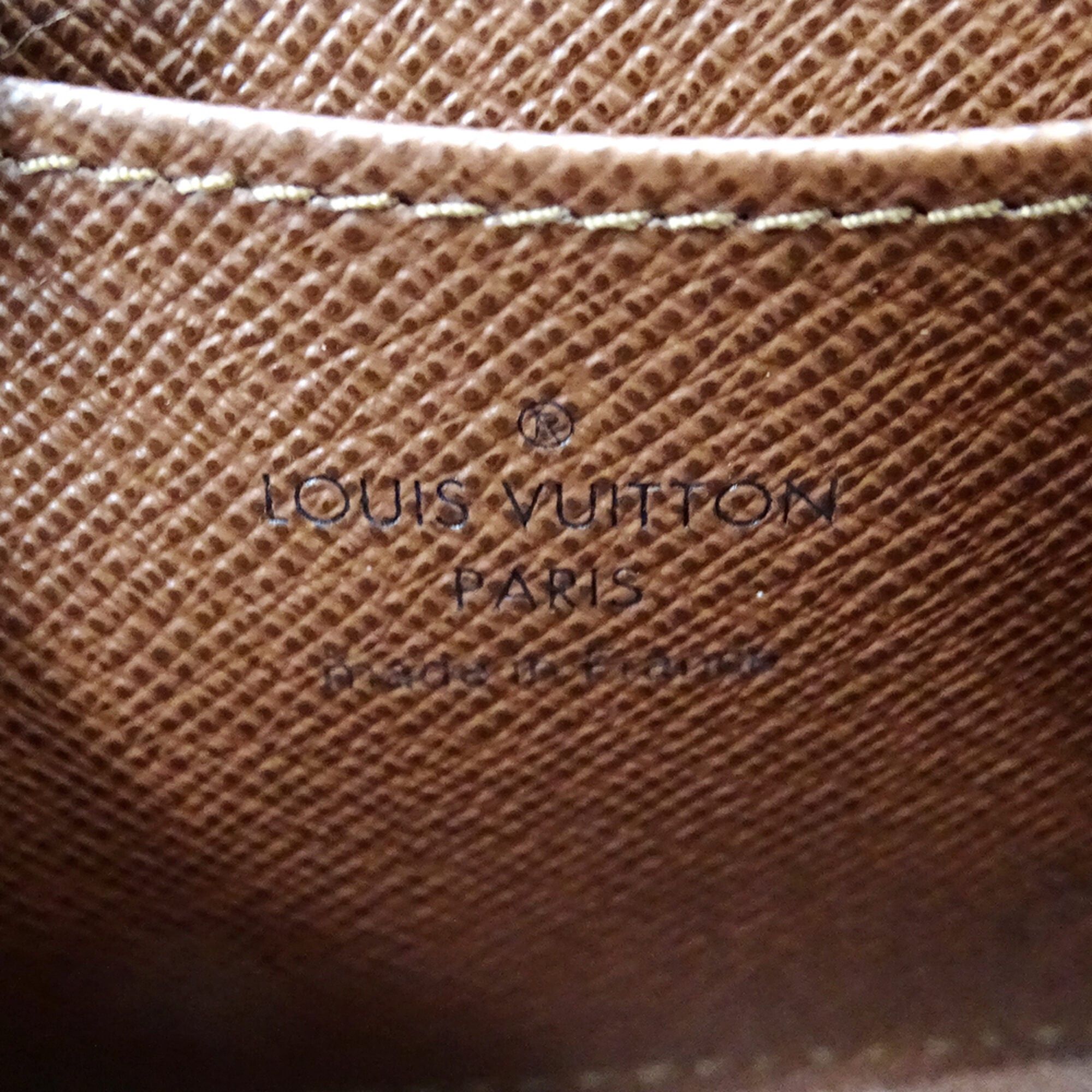 Louis Vuitton Louis Vuitton Monogram Wallet for Women and Men, Brand Wallet/Coin Purse, Zippy Coin Purse M60067 Brown, Round Zipper Size ONE SIZE - 5 Thumbnail