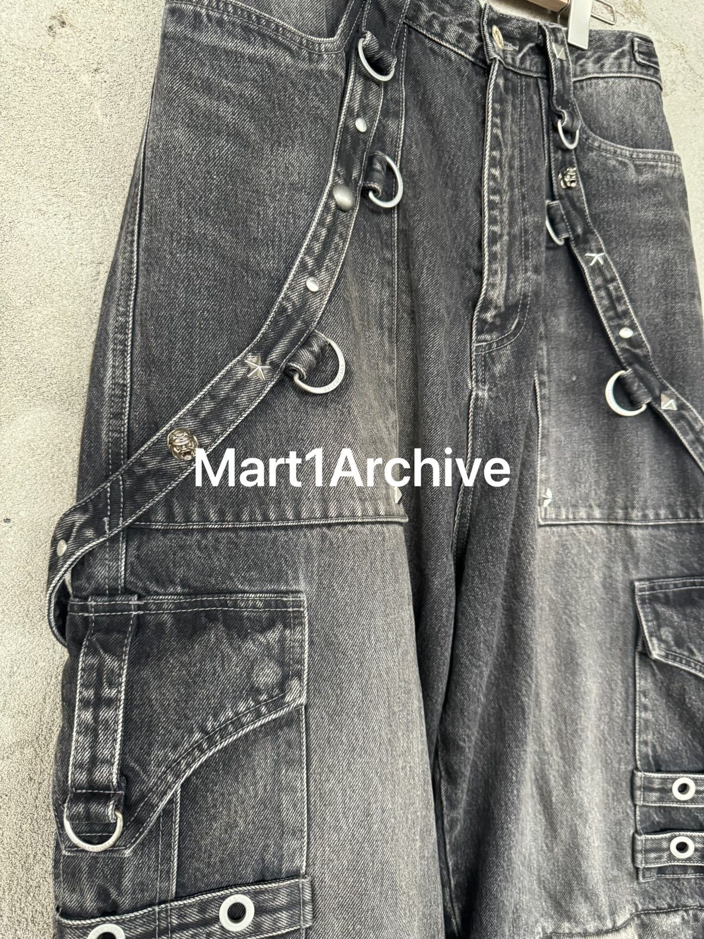 Balenciaga Balenciaga Strap Denim Jeans Size 30 Size US 30 / EU 46 - 4 Thumbnail