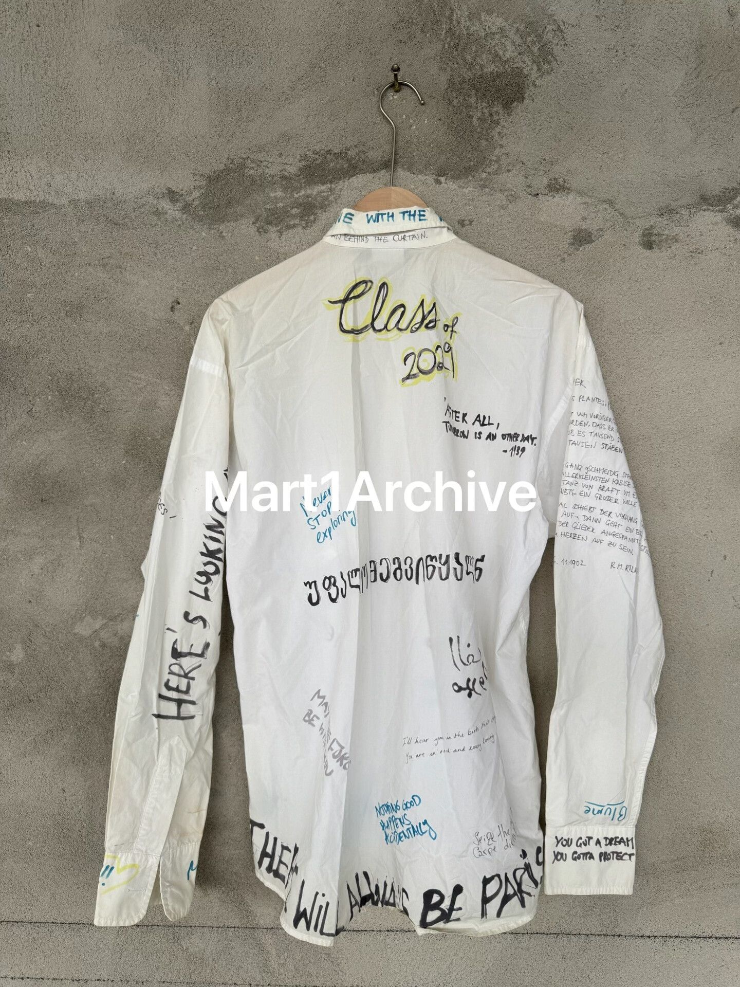 Vetements Vetements Graffiti Print Button Up Shirt Size XS Size US XS / EU 42 / 0 - 3 Thumbnail