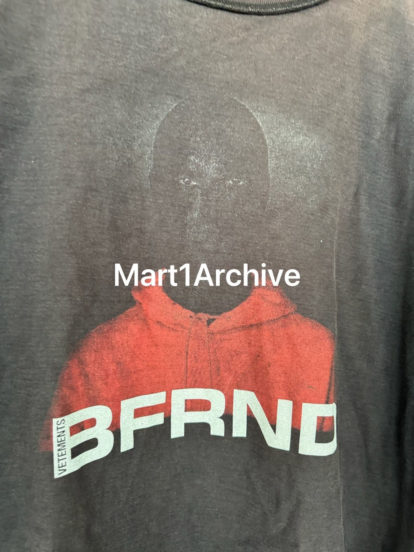 Vetements Vetements BFRND Graphic Long Sleeve T-Shirt Size M Size US M / EU 48-50 / 2 - 4 Thumbnail