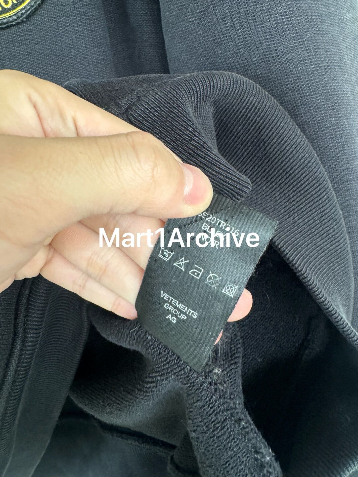 Vetements Vetements Dressmakers Patch Zip-Up Hoodie Size S Size US S / EU 44-46 / 1 - 8 Thumbnail