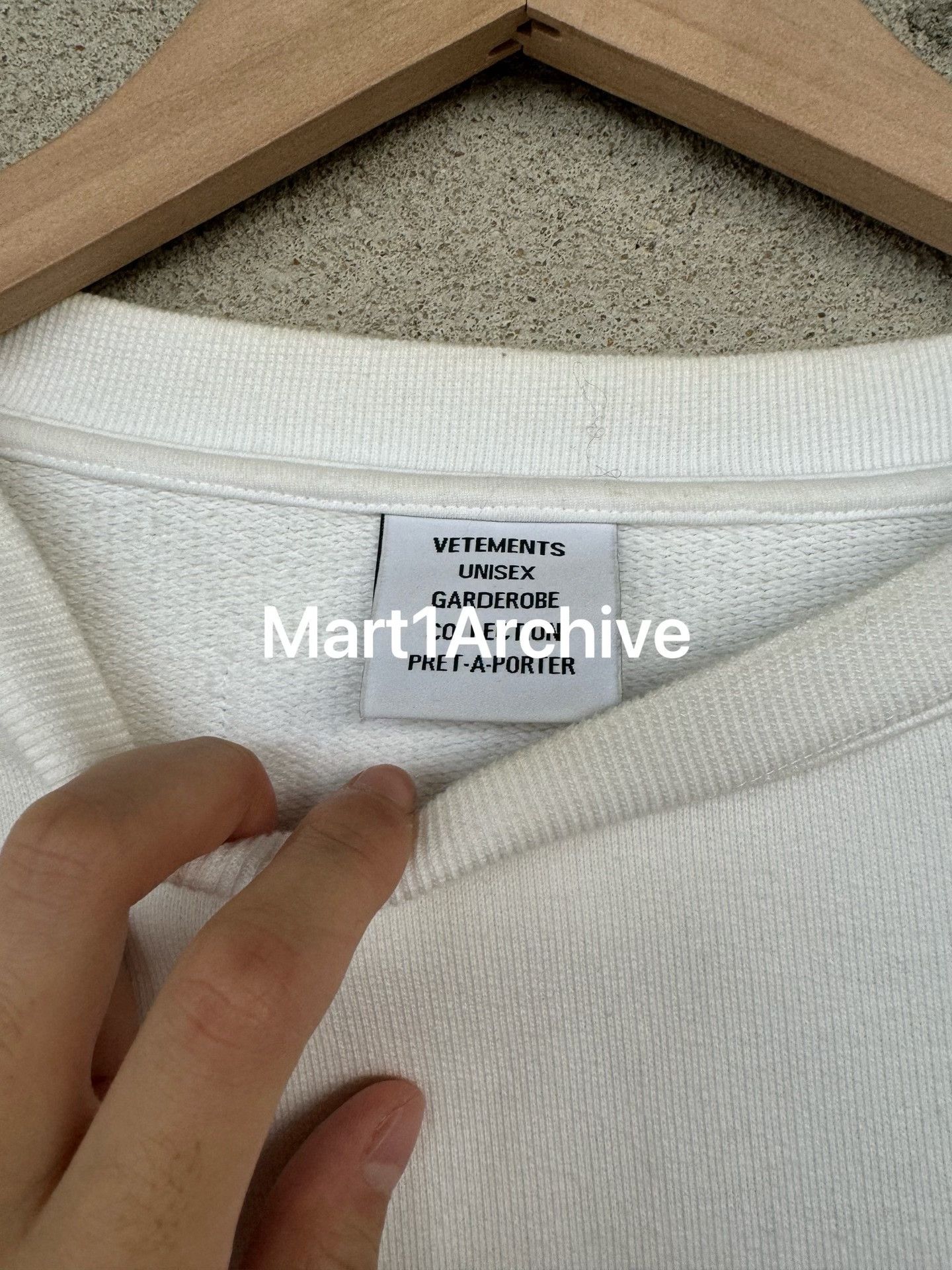 Vetements Vetements Cutest of the Fruits Sweatshirt Size S Size US S / EU 44-46 / 1 - 6 Thumbnail