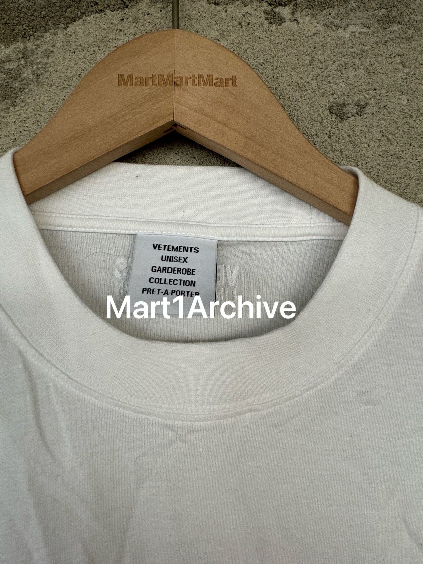 Vetements Vetements Hotter Than Your Ex T-Shirt Size S Size US S / EU 44-46 / 1 - 6 Thumbnail
