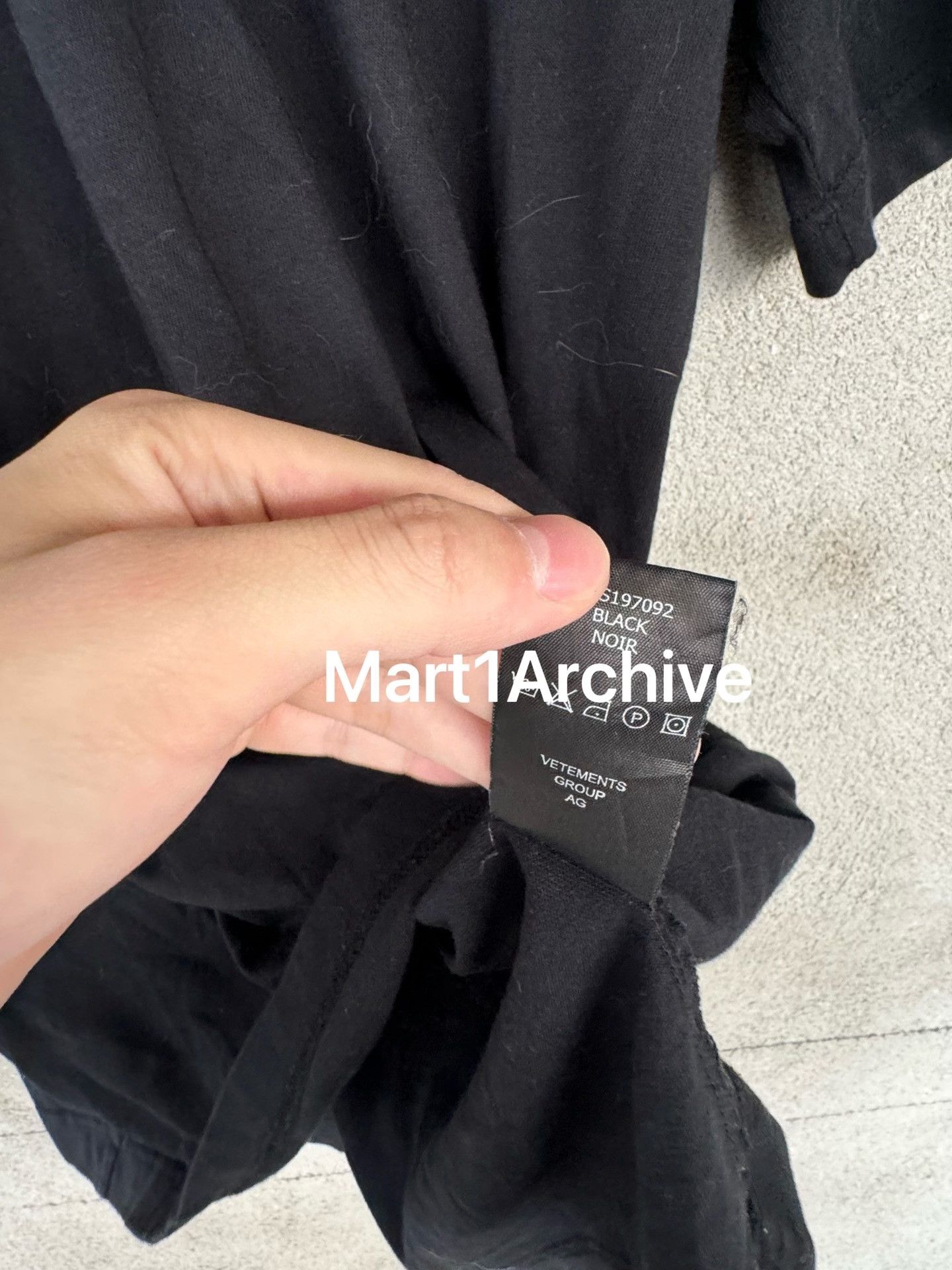 Vetements Vetements Spiral Logo T-Shirt Size M Size US M / EU 48-50 / 2 - 7 Thumbnail