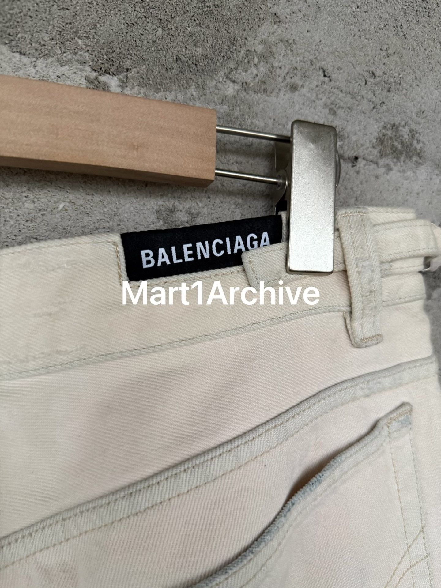 Balenciaga Balenciaga Distressed Cargo Pants Size 30 Size US 30 / EU 46 - 6 Thumbnail