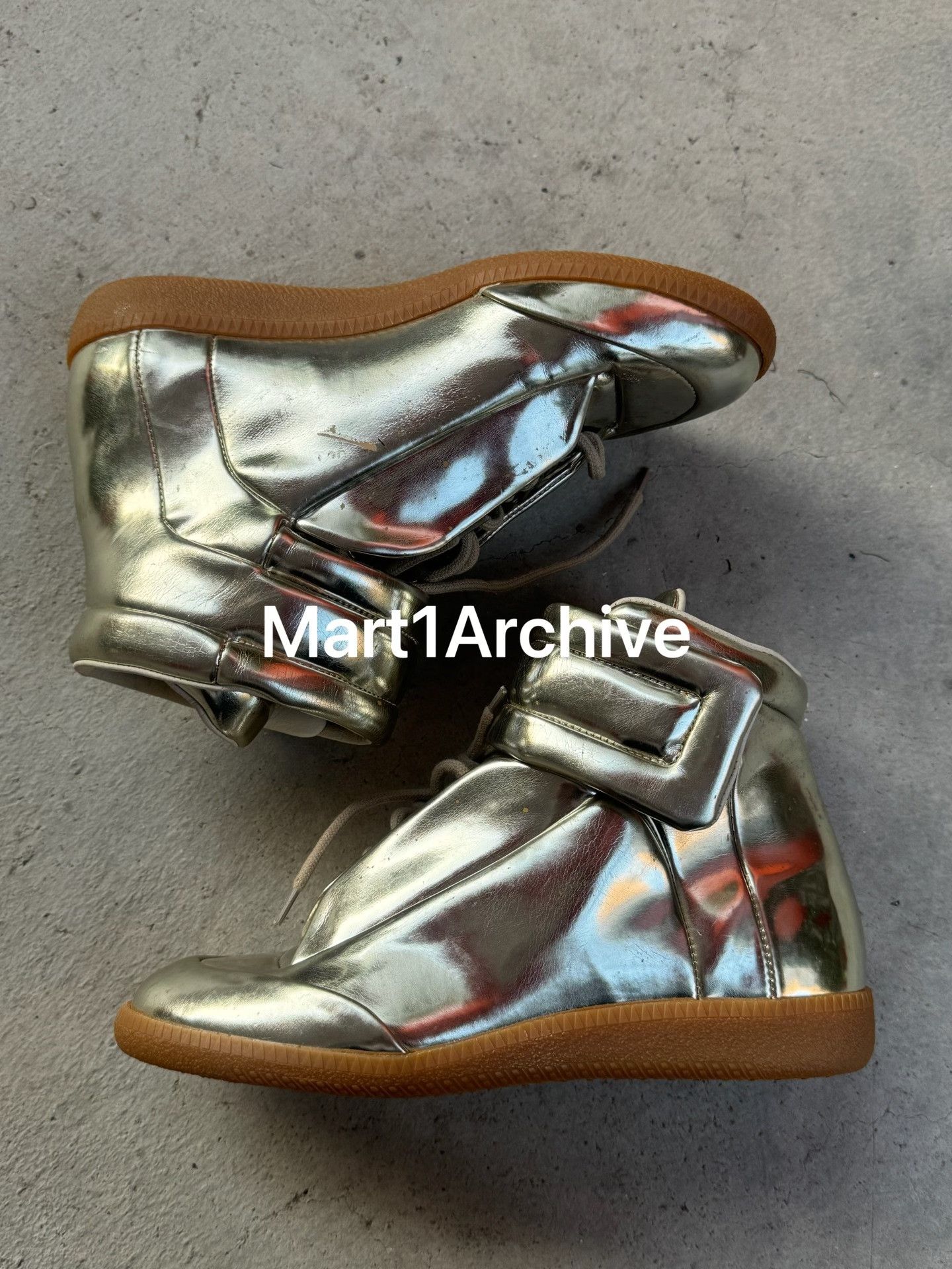 Maison Margiela Maison Margiela Metallic Hi-Top Sneakers Size 36 Size US 6 / IT 36 - 3 Thumbnail