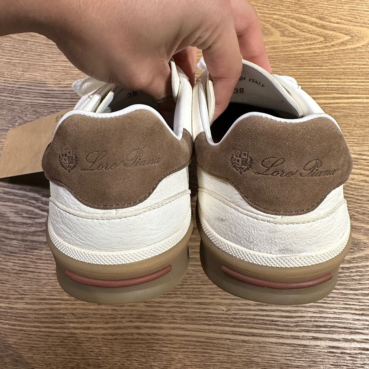 Loro Piana Loro Piana Leather Low-Top Sneakers Size 38 Size US 8 / IT 38 - 9 Thumbnail