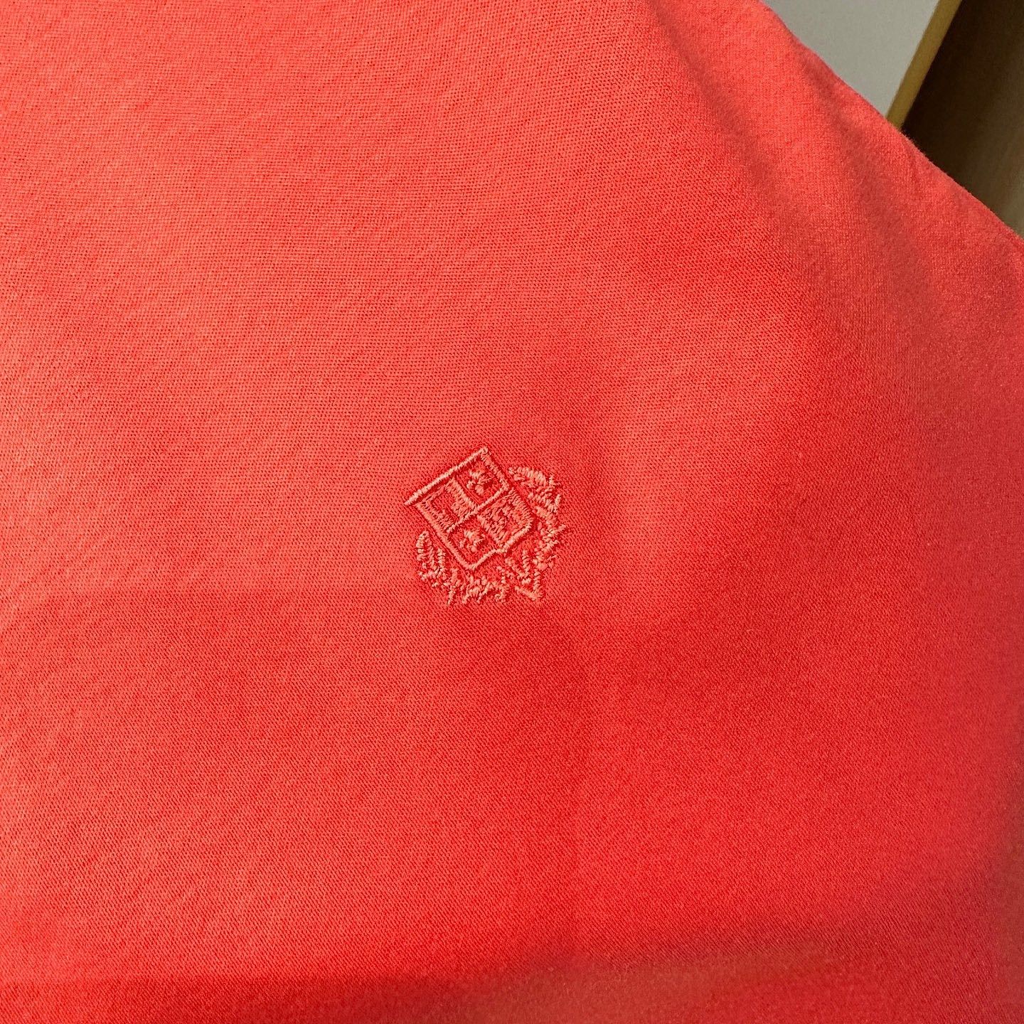 Loro Piana Loro Piana Embroidered Logo T-Shirt Size 40 Size S / US 4 / IT 40 - 6 Thumbnail