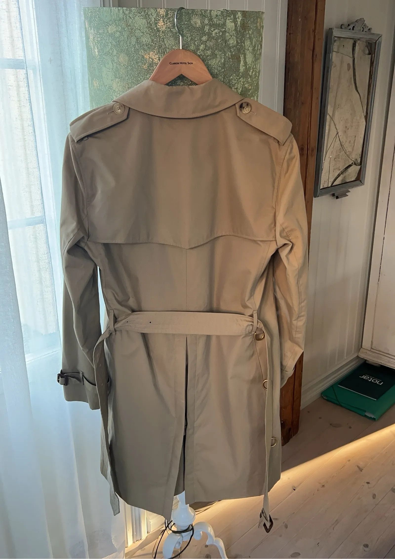 Burberry Burberry Burberry Kensington Trench Trenchcoat Size US S / EU 44-46 / 1 - 5 Thumbnail