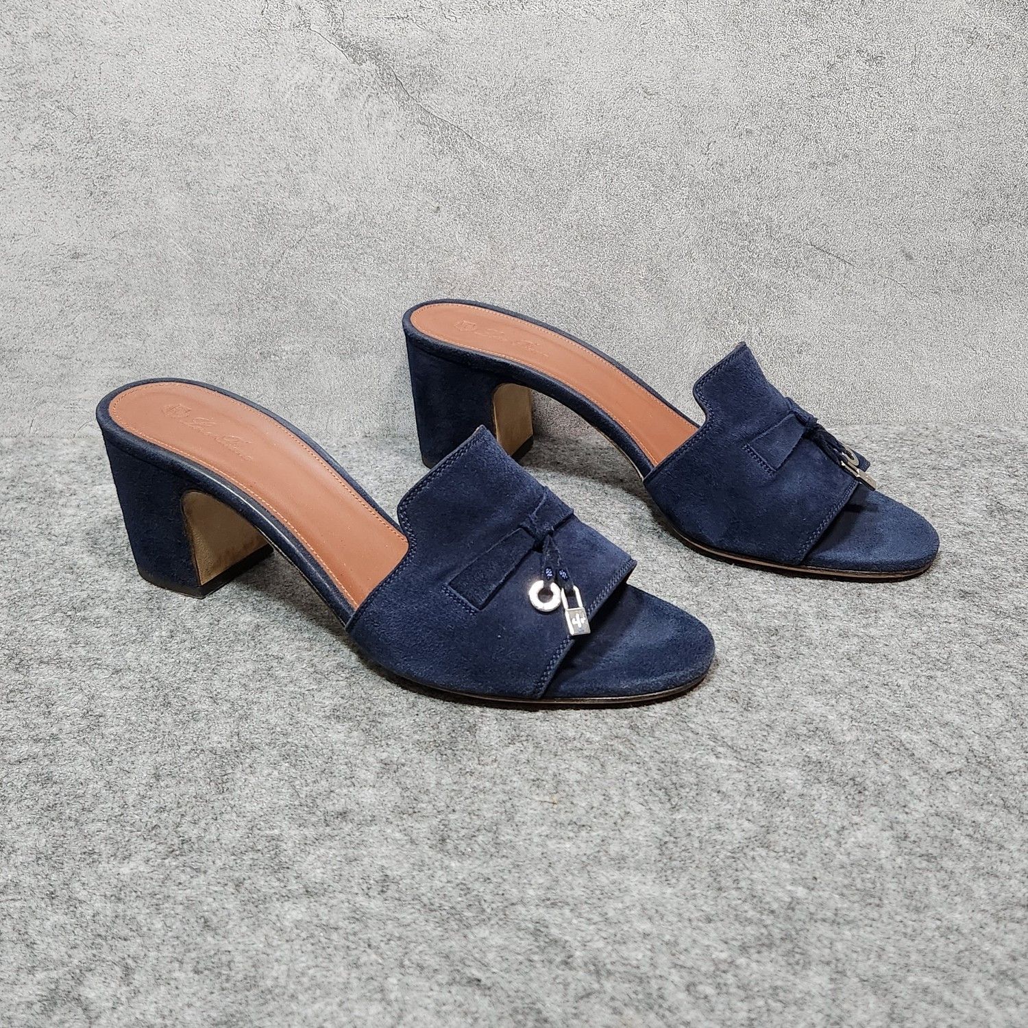 Loro Piana Loro Piana Suede Mules Size 40 Size US 10 / IT 40 - 6 Thumbnail