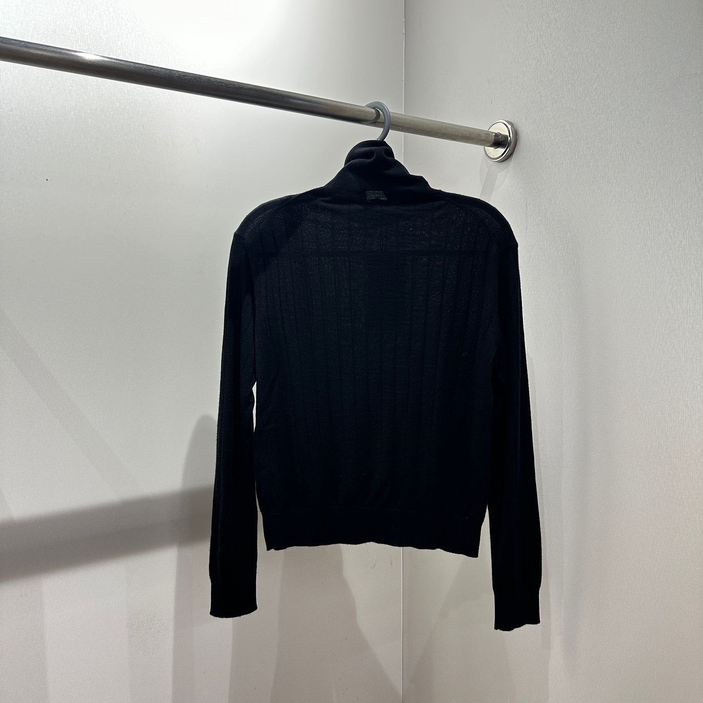 Loro Piana Loro Piana Cashmere Turtleneck Sweater Size 38 Size XS / US 0-2 / IT 36-38 - 2 Thumbnail