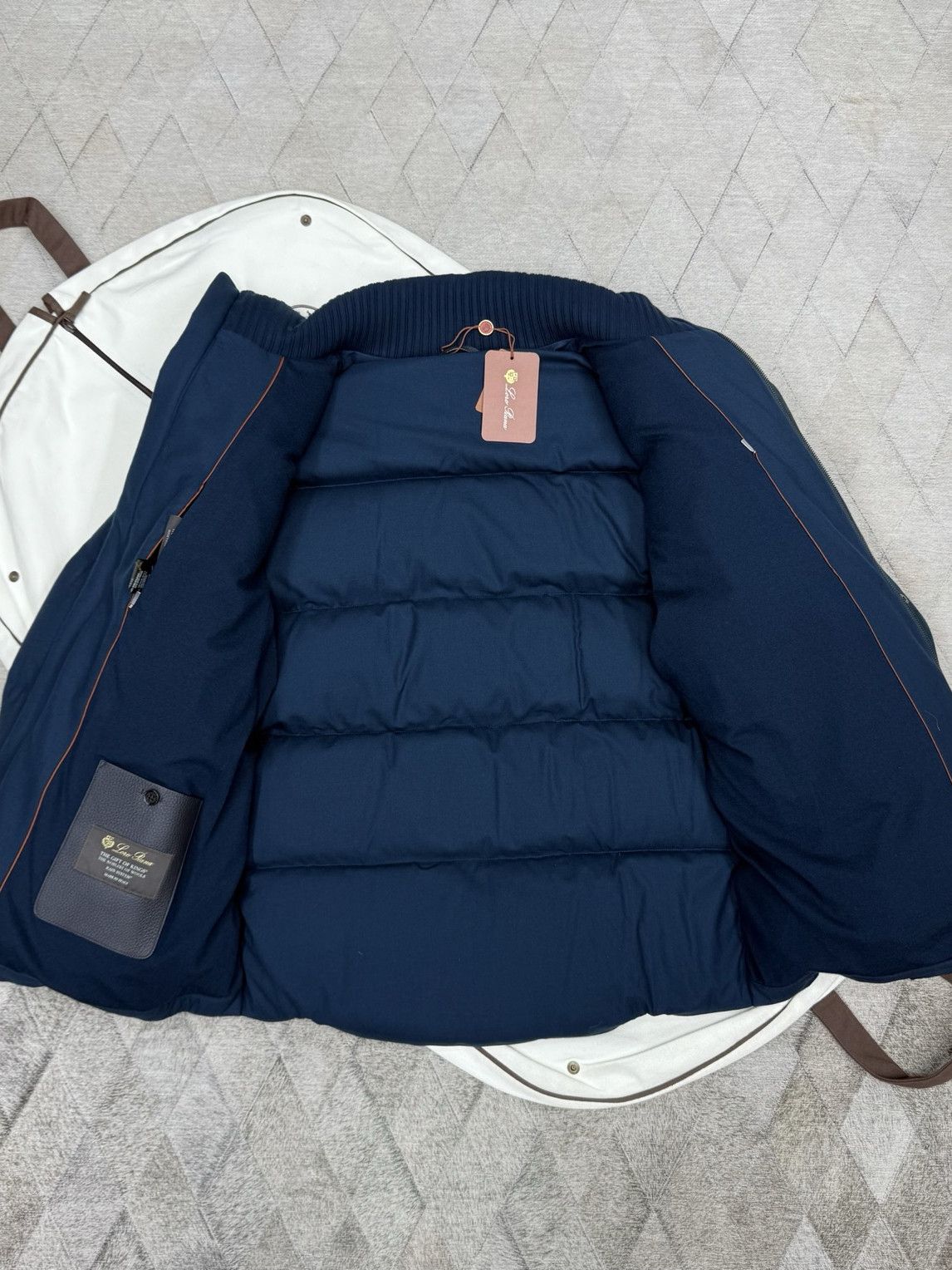 Loro Piana Loro Piana Down Jacket Size L Size US L / EU 52-54 / 3 - 3 Thumbnail