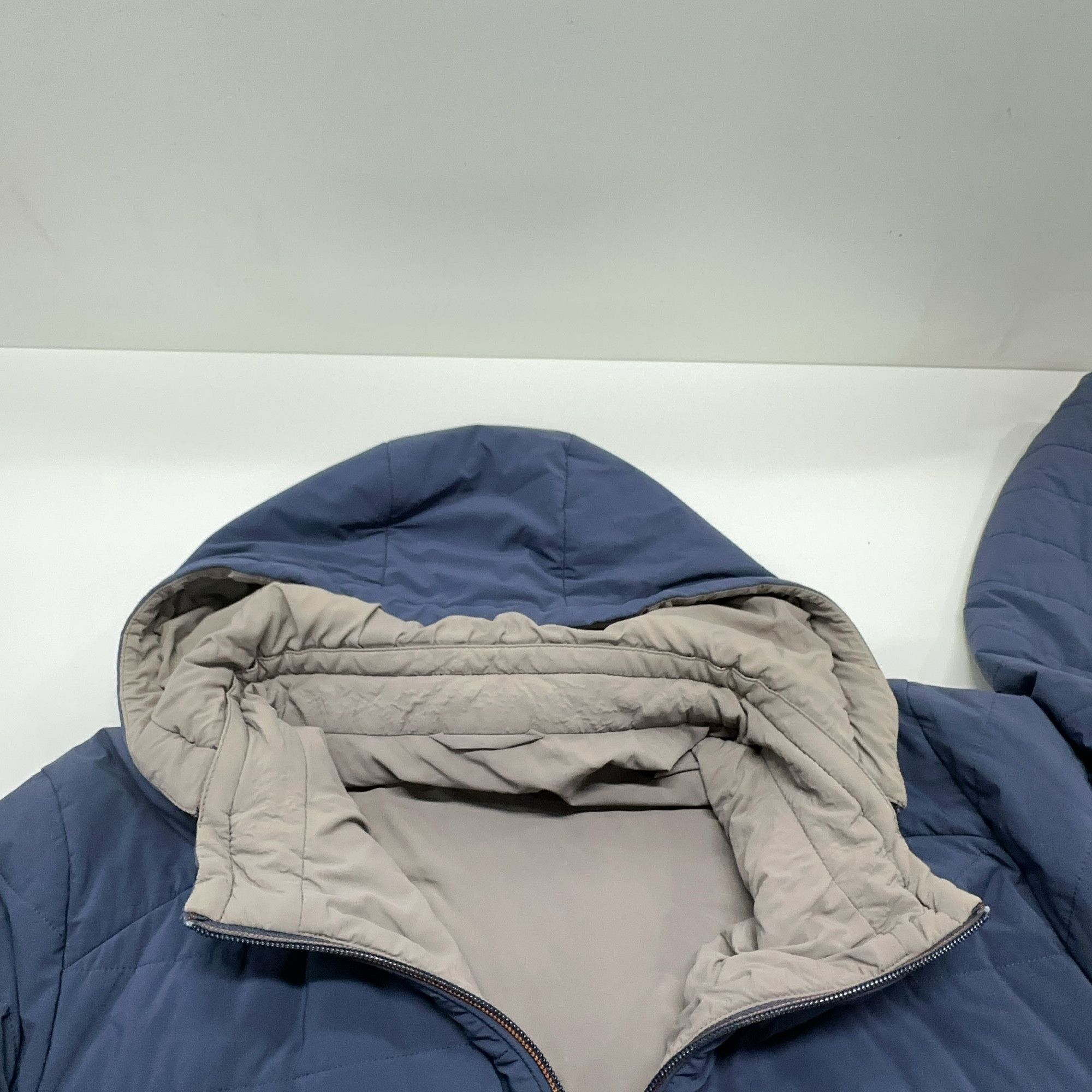 Loro Piana Loro Piana Hooded Light Jacket Blue Size L Size US L / EU 52-54 / 3 - 6 Thumbnail