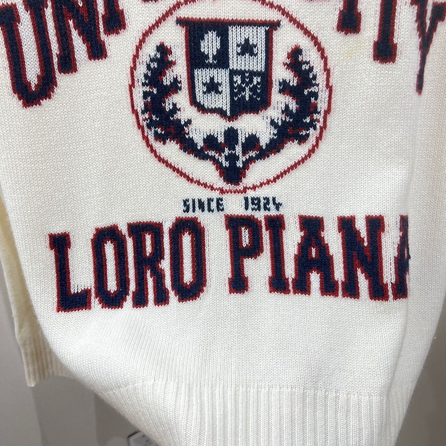 Loro Piana Loro Piana University Logo Cashmere Sweater Size 40 Size S / US 4 / IT 40 - 6 Thumbnail