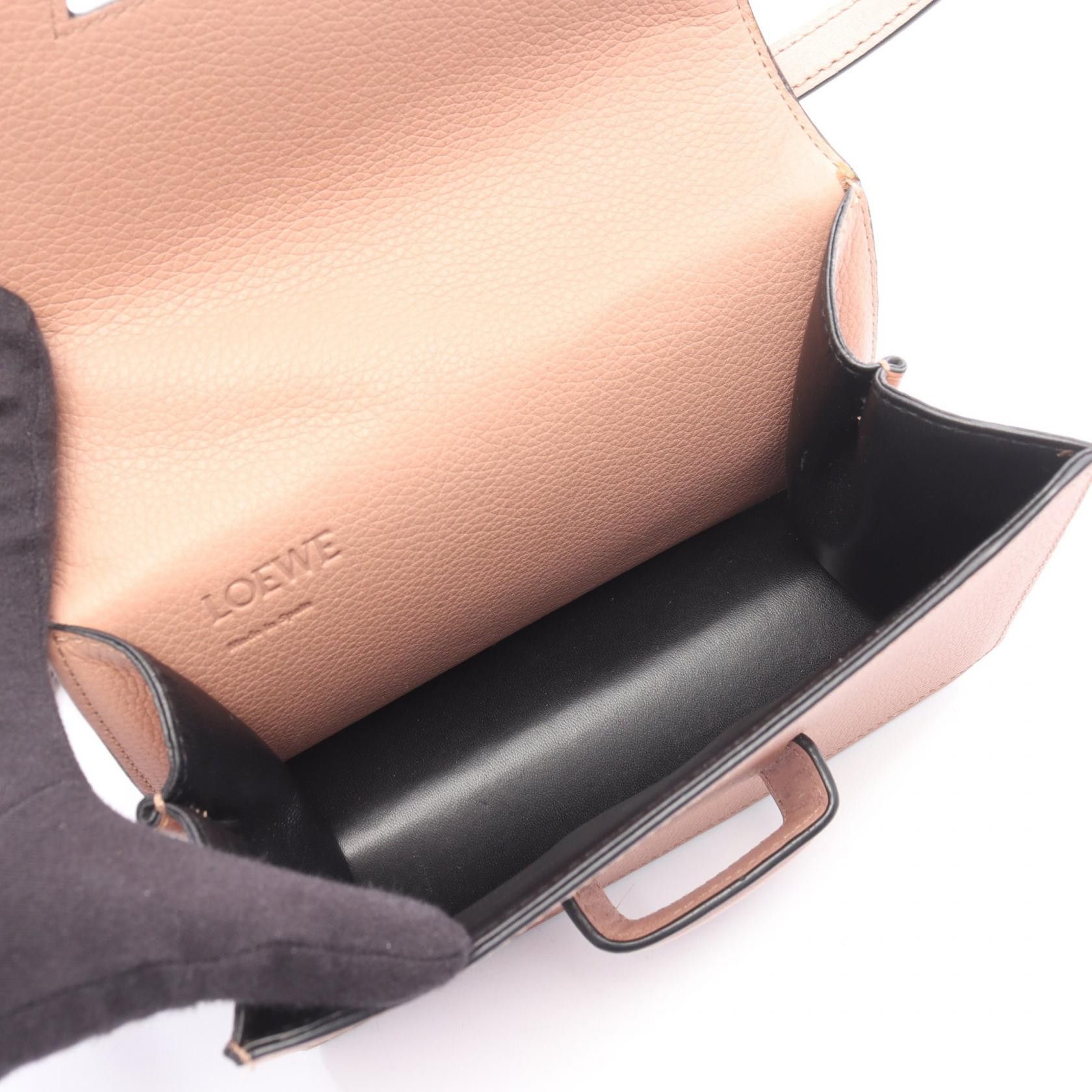Loewe Loewe Loewe Barcelona Leather Shoulder Bag Leather Shoulder Bag DUTY FREE for USA Size ONE SIZE - 3 Thumbnail