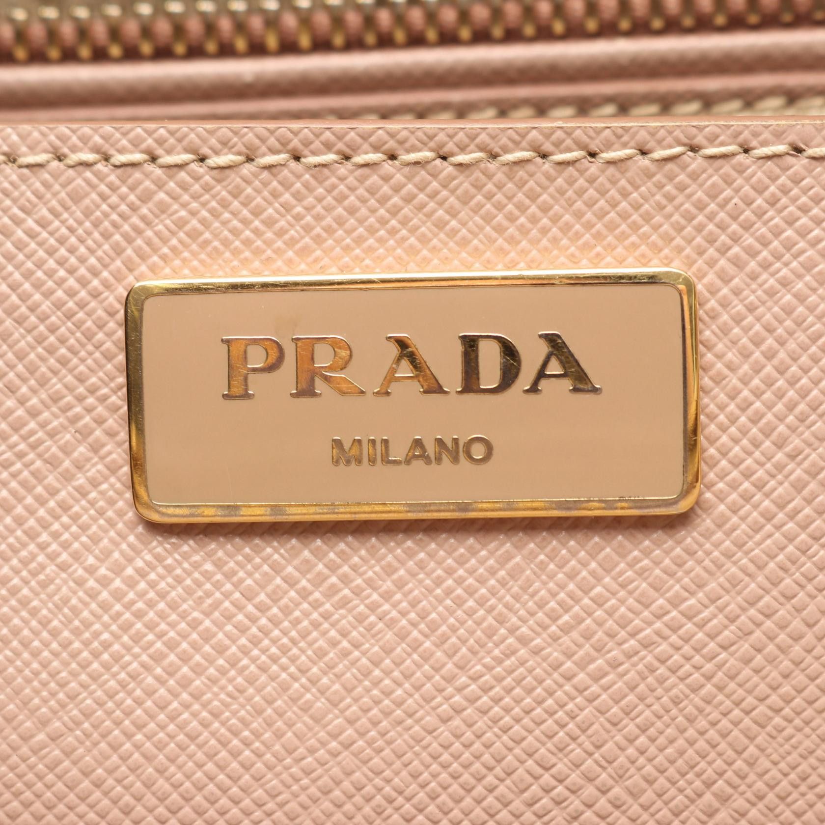 Prada Prada PRADA Galleria Saffiano Leather Handbag Leather Handbag DUTY FREE for USA Size ONE SIZE - 4 Thumbnail