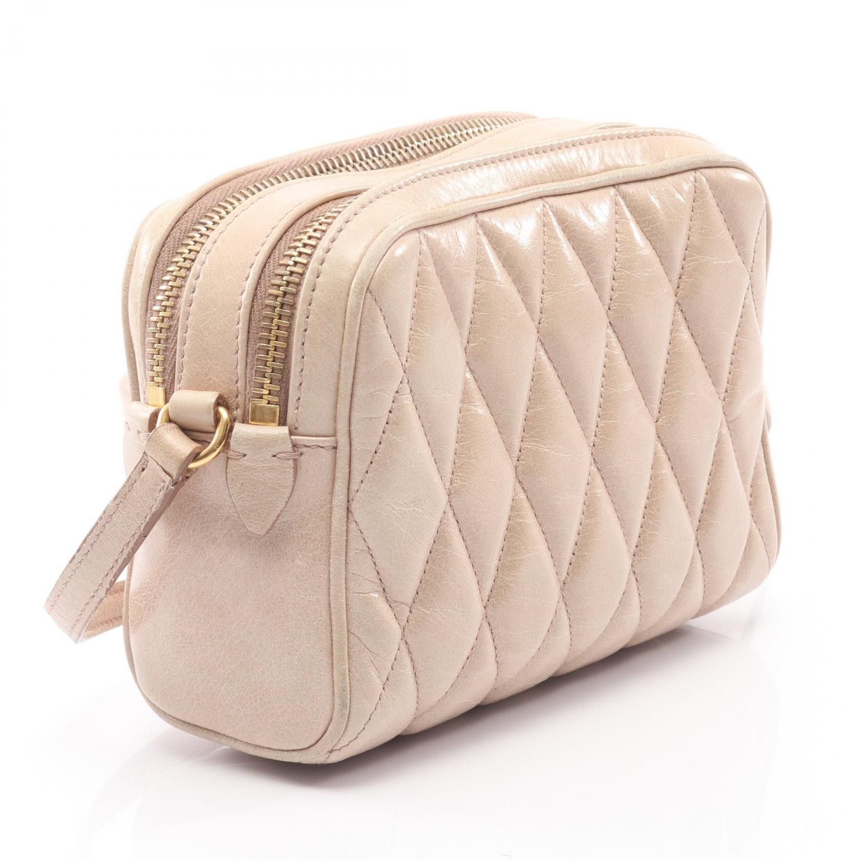 Miu Miu Miu Miu Miu Miu Matelasse Leather Shoulder Bag Leather Shoulder Bag DUTY FREE for USA Size ONE SIZE - 2 Thumbnail