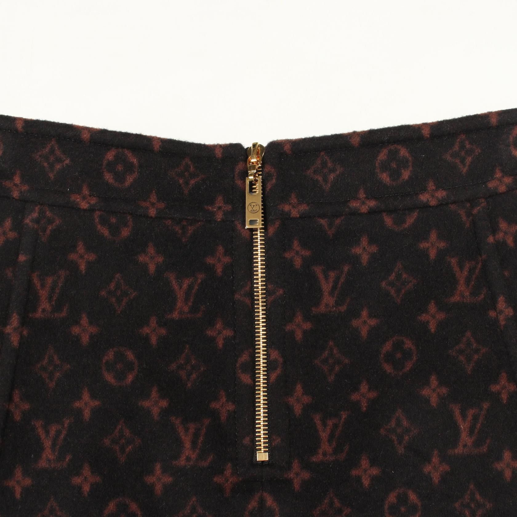 Louis Vuitton Louis Vuitton Louis Vuitton Monogram Wool Silk Skirt Textile Skirts DUTY FREE for USA Size ONE SIZE - 5 Thumbnail