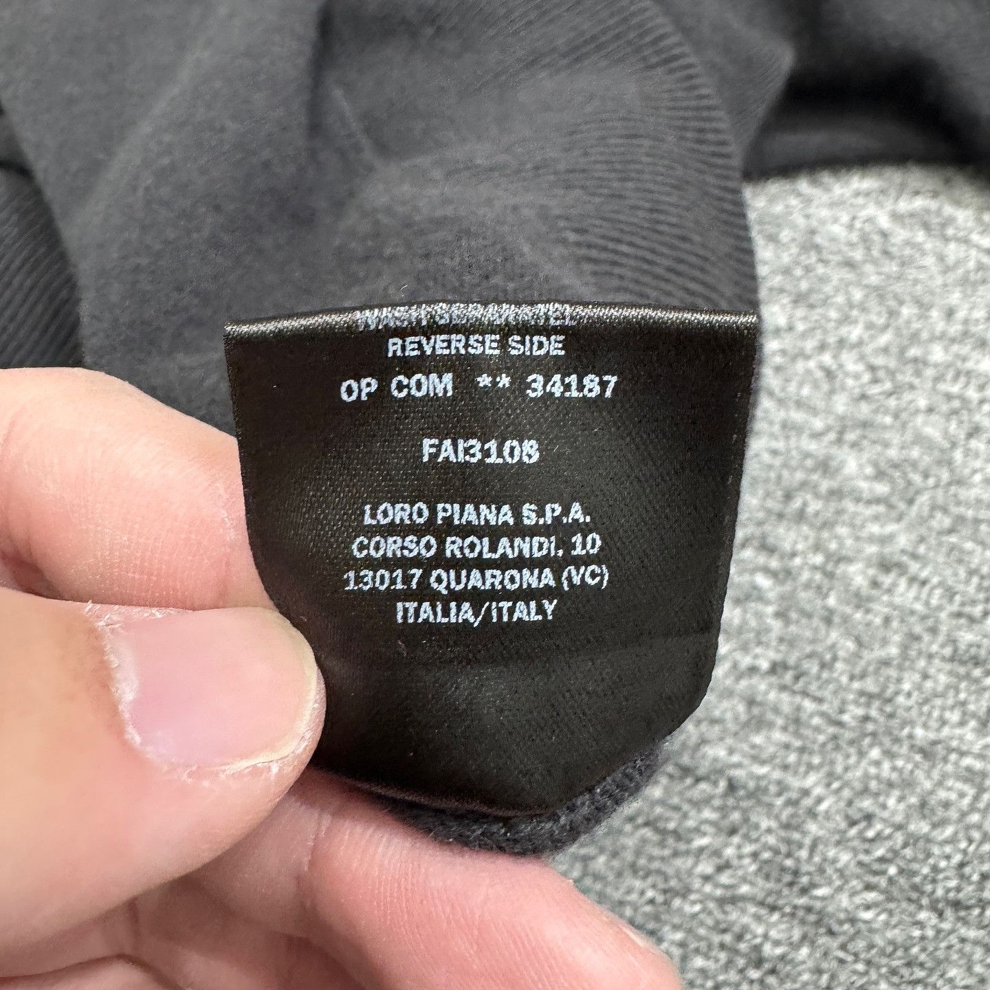 Loro Piana Loro Piana 100% Cashmere Crewneck Sweater Size 54 Size US L / EU 52-54 / 3 - 5 Thumbnail