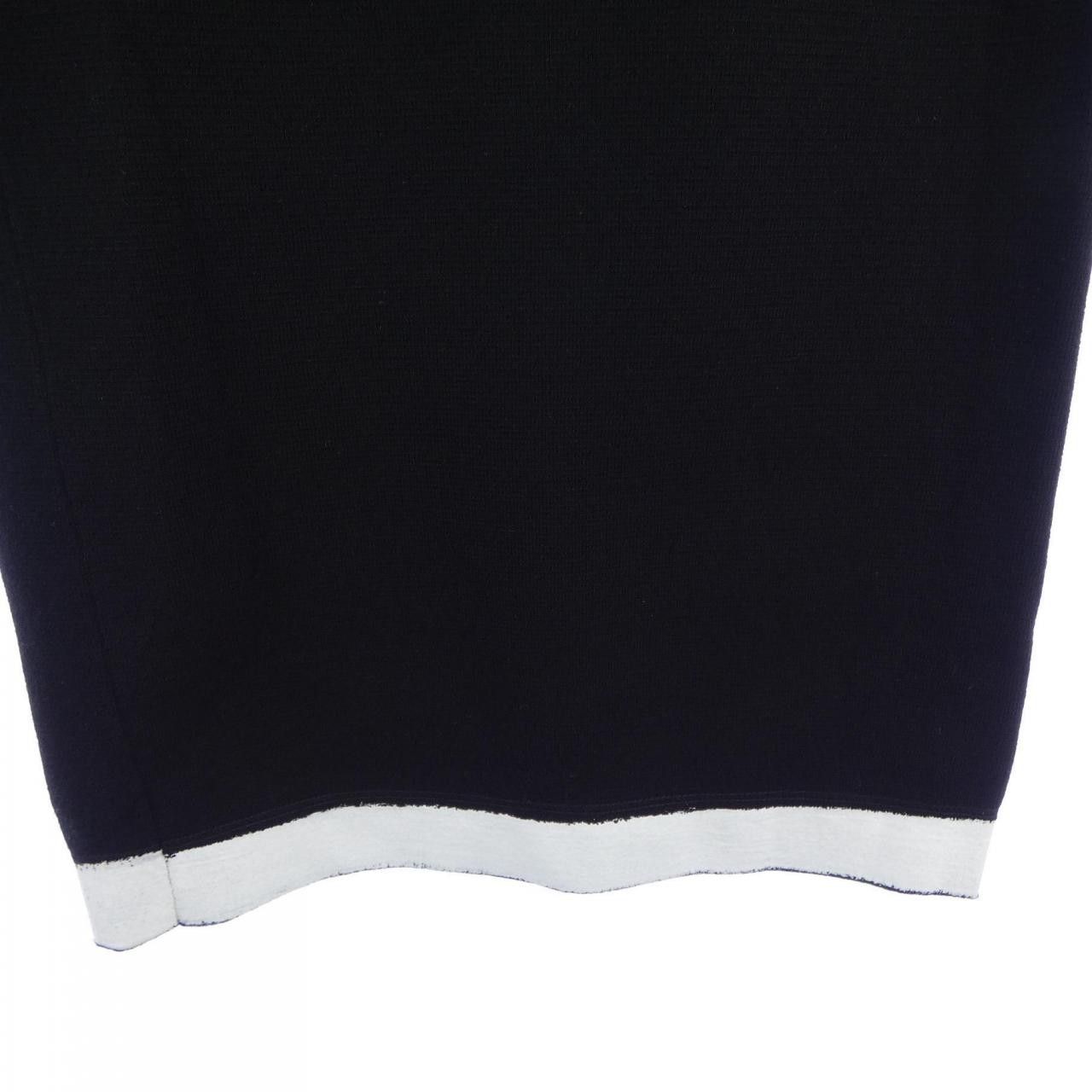 Chanel Chanel Chanel Pants Textile Pants P72029K10337 DUTY FREE for USA Size ONE SIZE - 6 Thumbnail