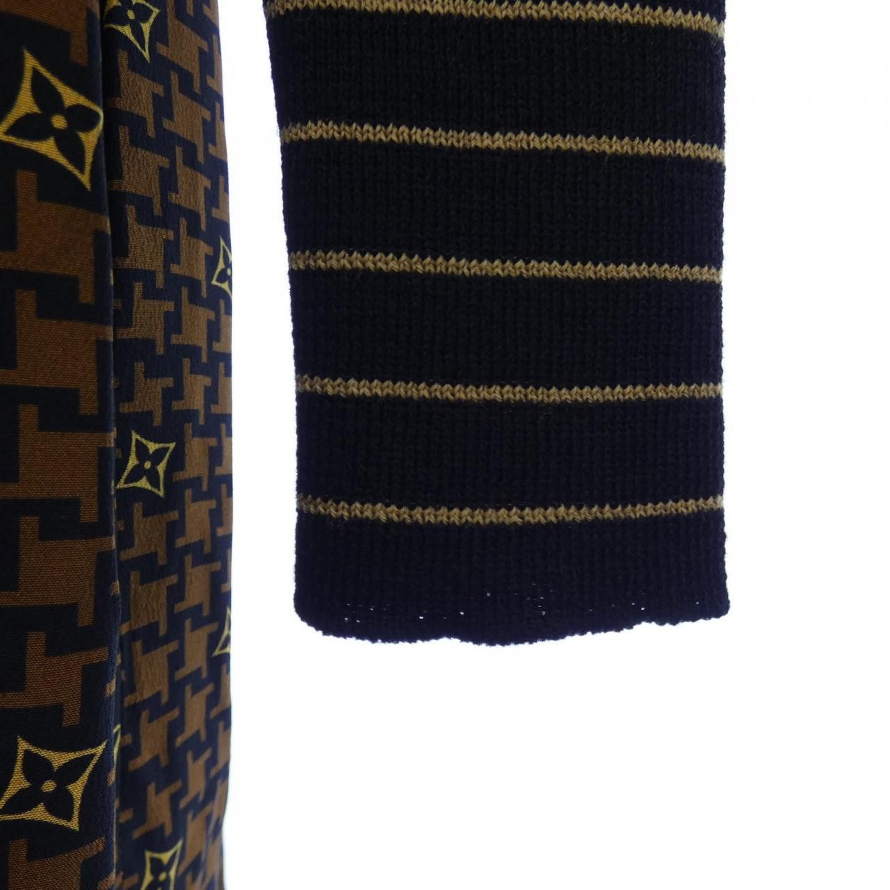 Louis Vuitton Louis Vuitton Louis Vuitton Dress Textile Dresses FJKD14XZT DUTY FREE for USA Size ONE SIZE - 7 Thumbnail