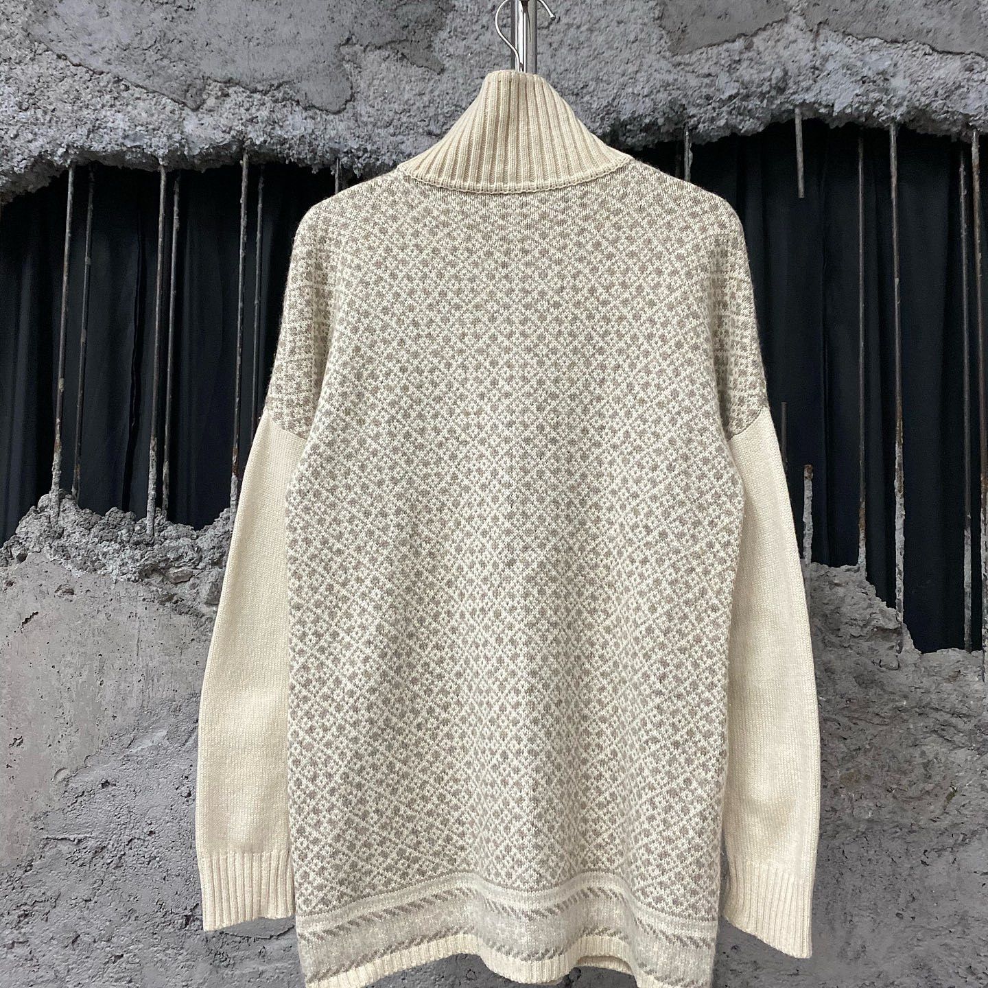 Loro Piana Loro Piana Patterned Cashmere Sweater Size 38 Size XS / US 0-2 / IT 36-38 - 2 Thumbnail