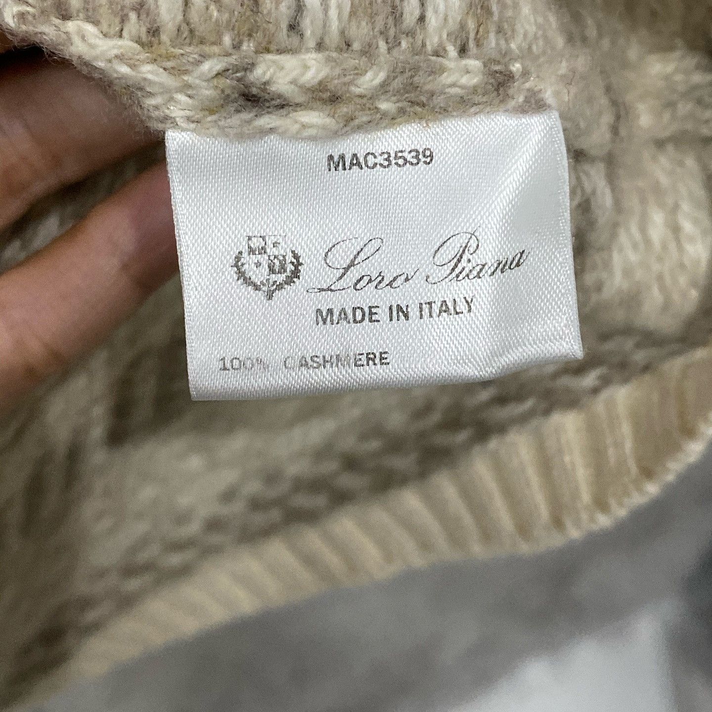 Loro Piana Loro Piana Patterned Cashmere Sweater Size 38 Size XS / US 0-2 / IT 36-38 - 4 Thumbnail