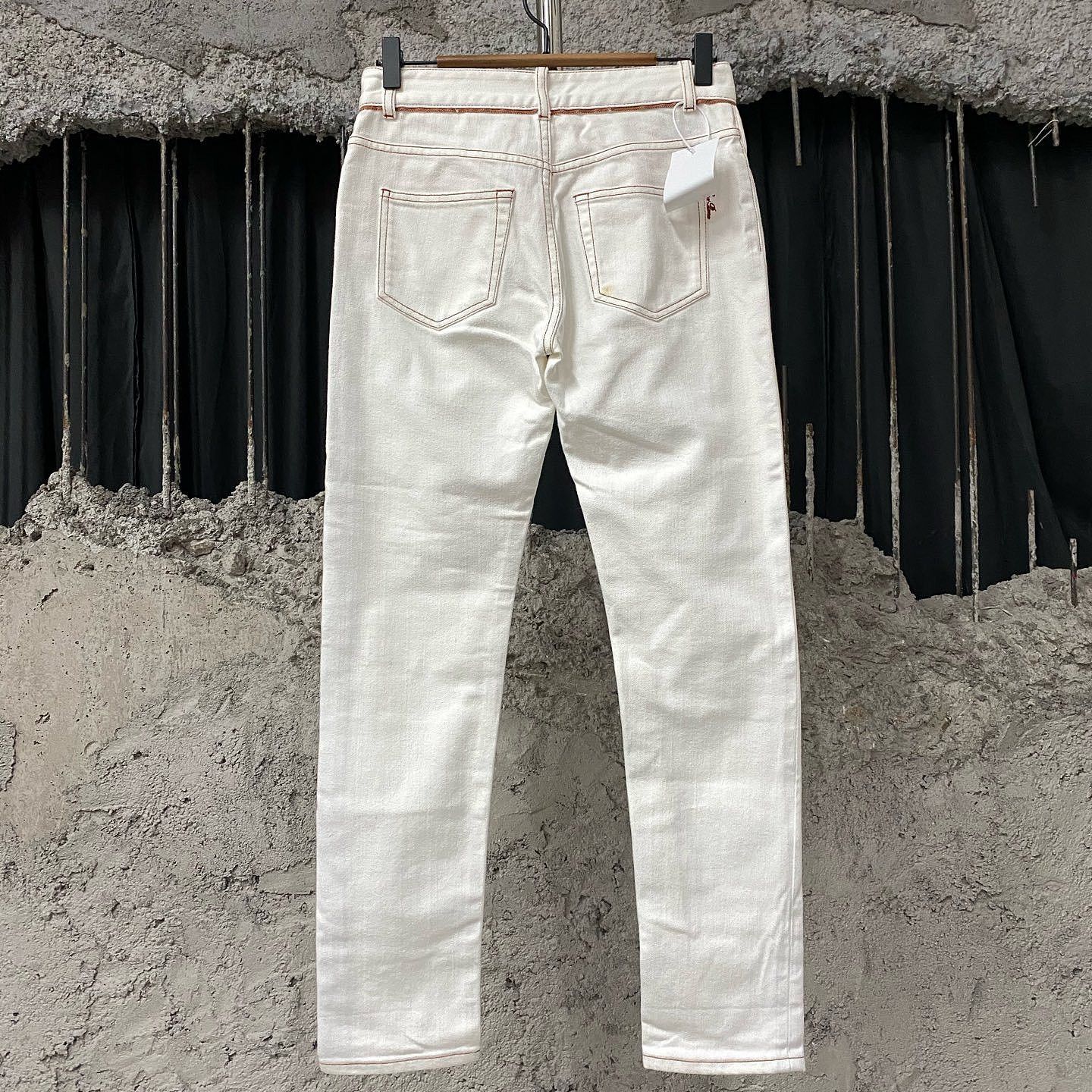 Loro Piana Loro Piana White Jeans Size 40 Size 27" / US 4 / IT 40 - 2 Thumbnail
