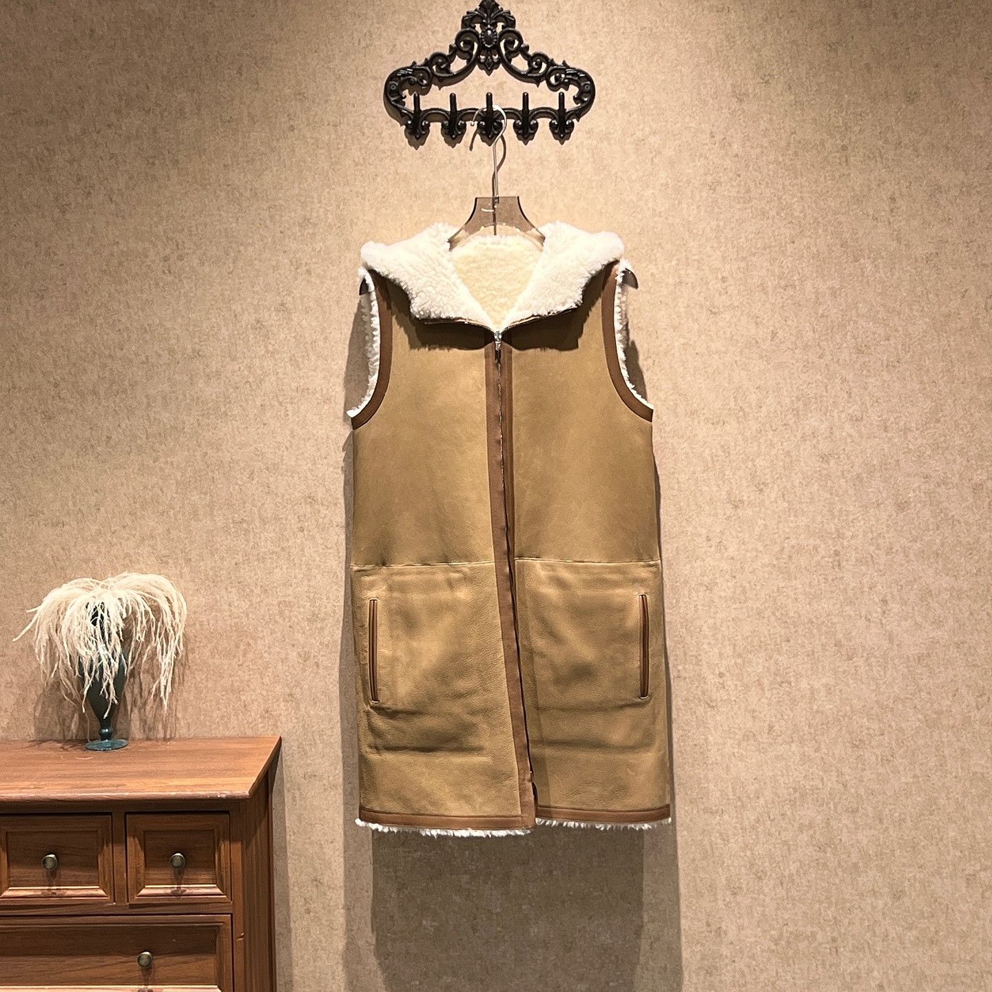 Loro Piana Loro Piana Reversible Shearling Hooded Vest Size M Size US M / EU 48-50 / 2 - 3 Thumbnail