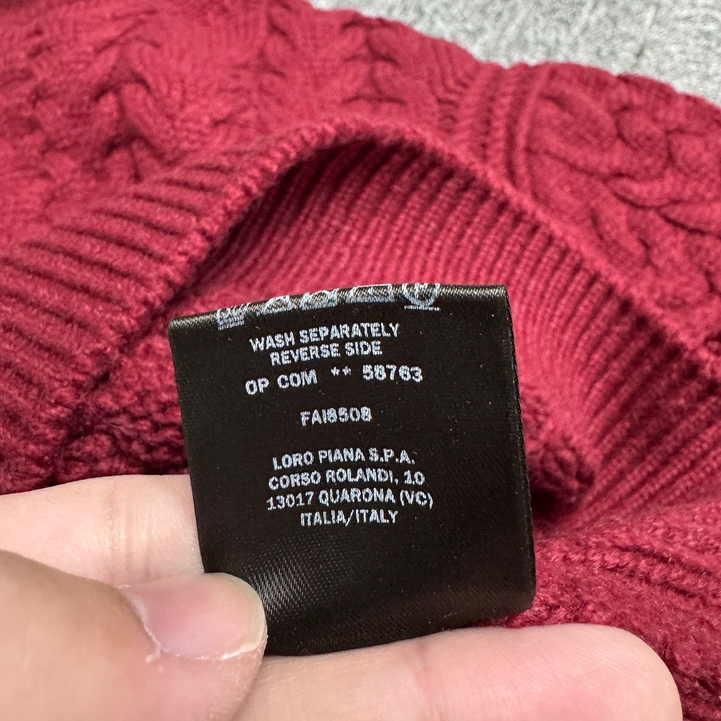 Loro Piana Loro Piana Cable Knit Cashmere Turtleneck Sweater IT 44 Size M / US 6-8 / IT 42-44 - 4 Thumbnail