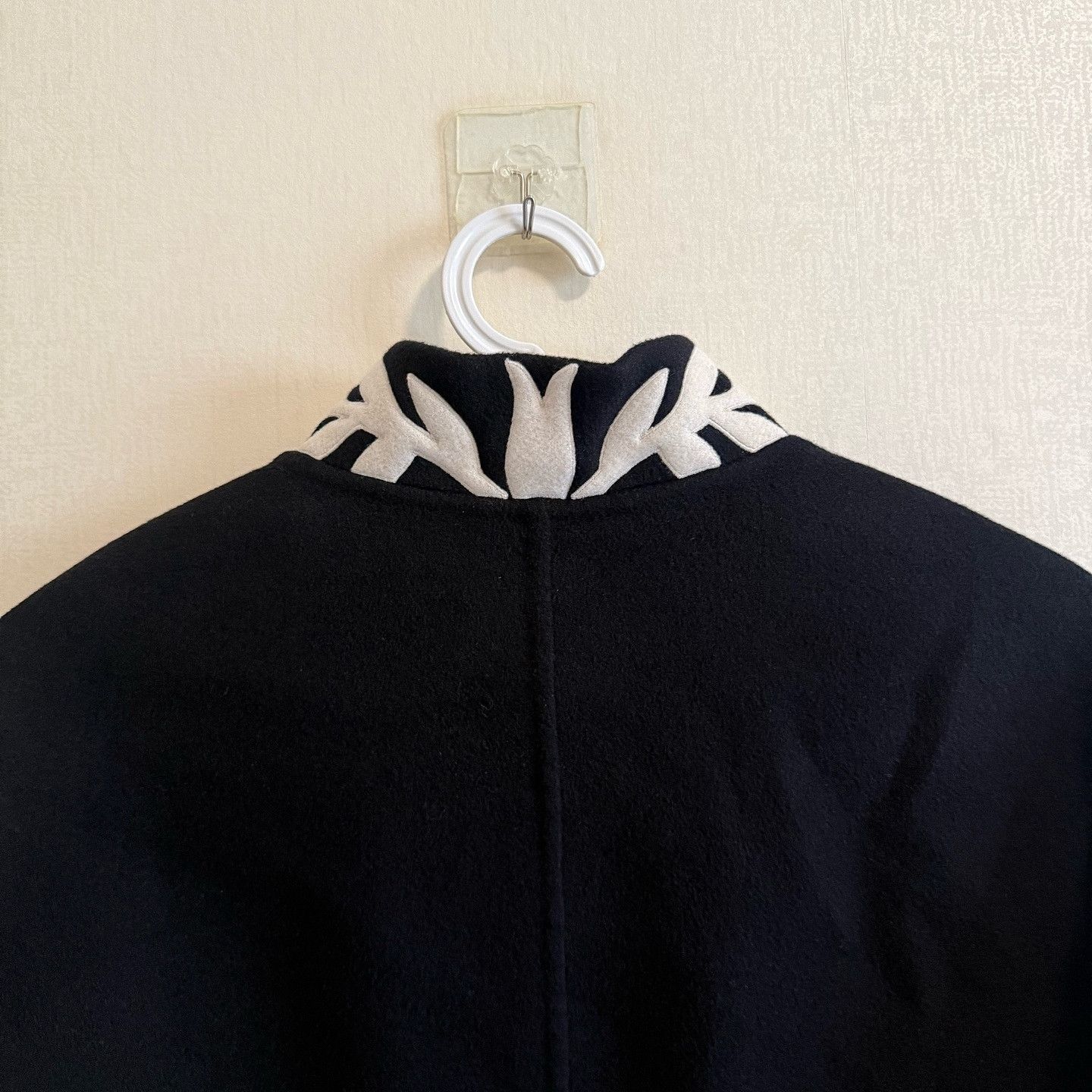 Loro Piana Loro Piana Flower Embroidered Jacket Size 42 Size M / US 6-8 / IT 42-44 - 8 Thumbnail