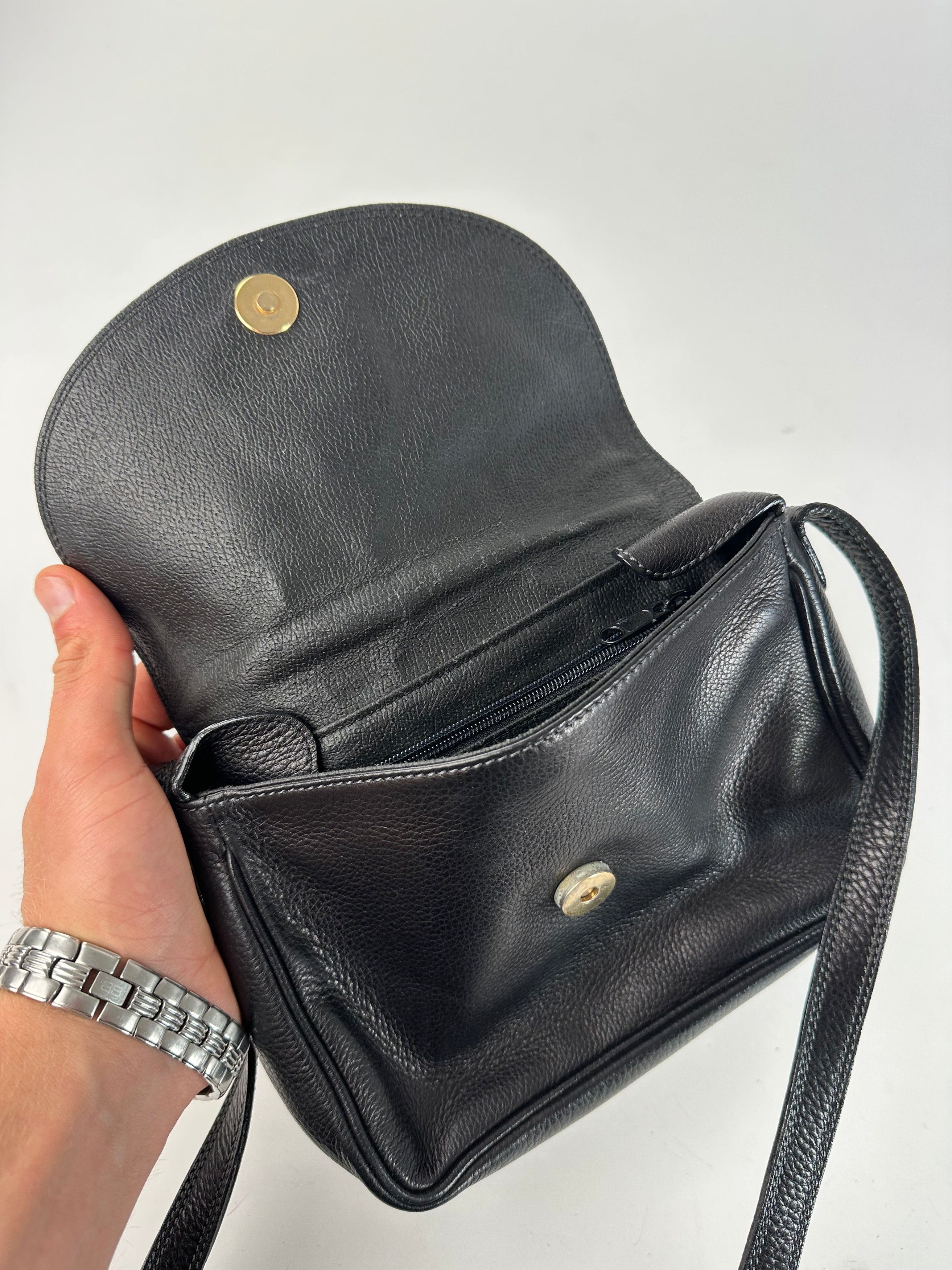 Courreges Vintage Paris Pebbled Leather Crossbody Flap Bag Black Size ONE SIZE - 3 Thumbnail