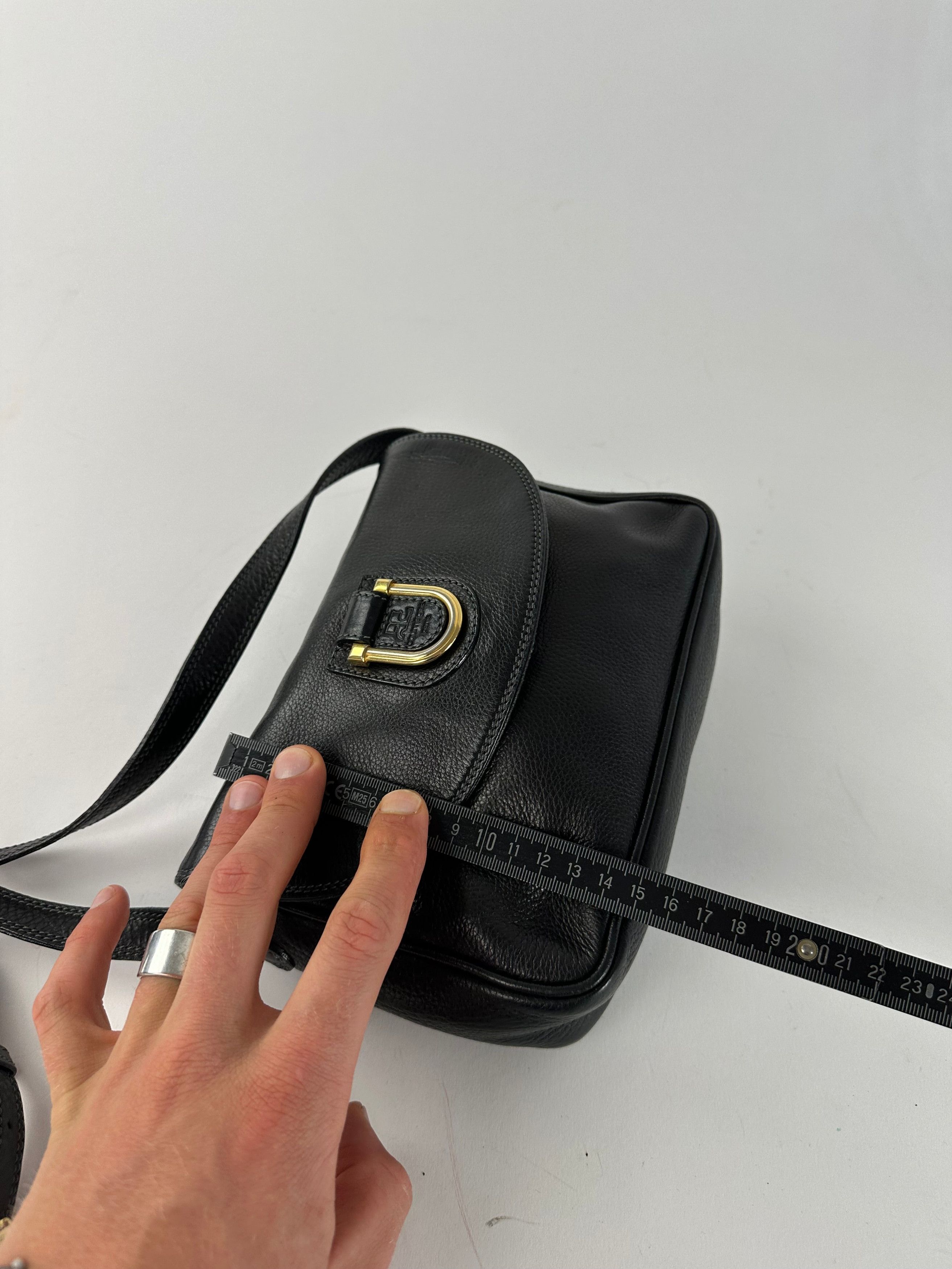 Courreges Vintage Paris Pebbled Leather Crossbody Flap Bag Black Size ONE SIZE - 11 Thumbnail