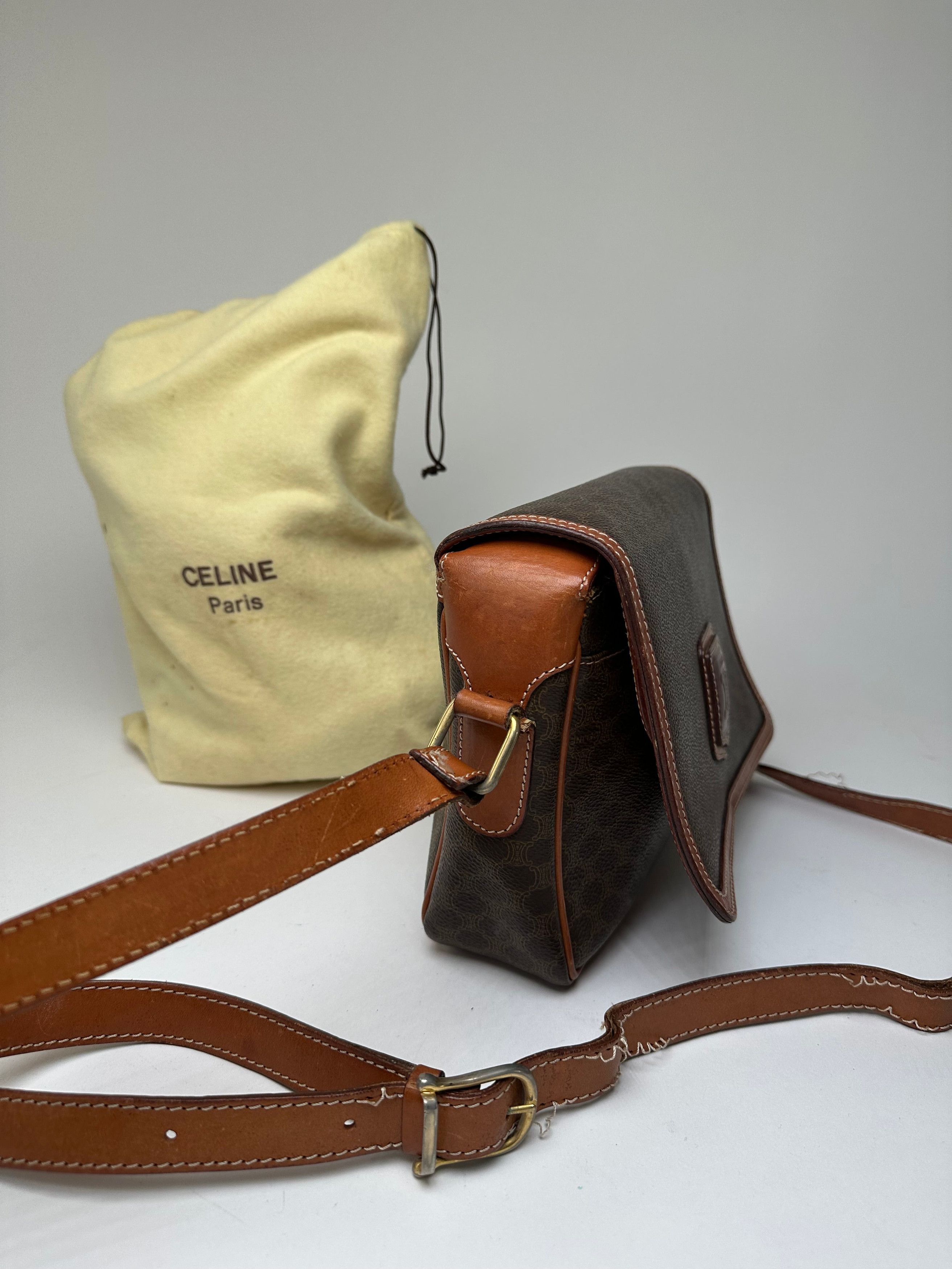 Celine Vintage Macadam Canvas Crossbody Shoulder Bag Dark Brown Size ONE SIZE - 5 Thumbnail