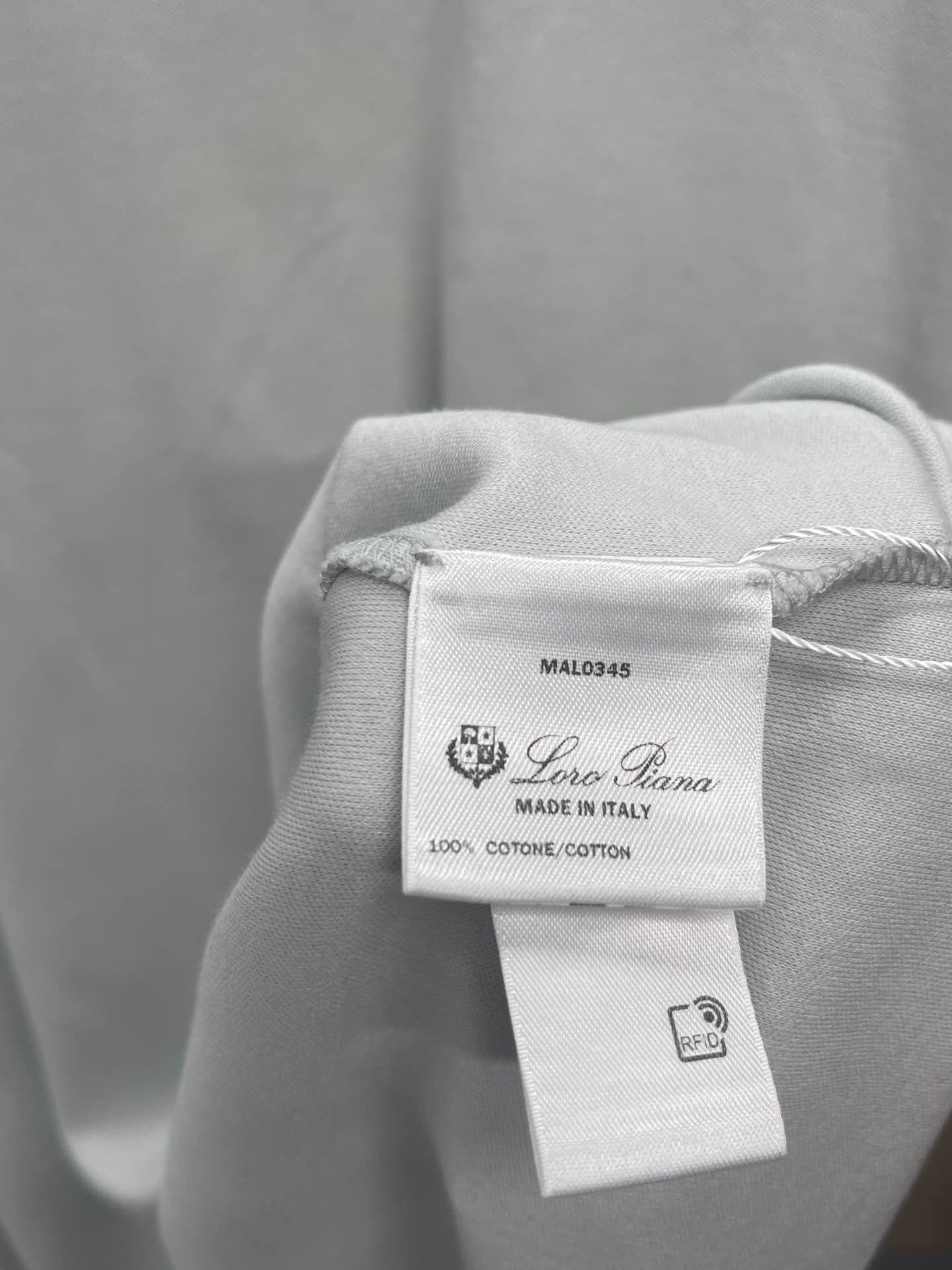 Loro Piana Loro Piana Solid Cotton Short Sleeve T-Shirt Size S Size US S / EU 44-46 / 1 - 4 Thumbnail
