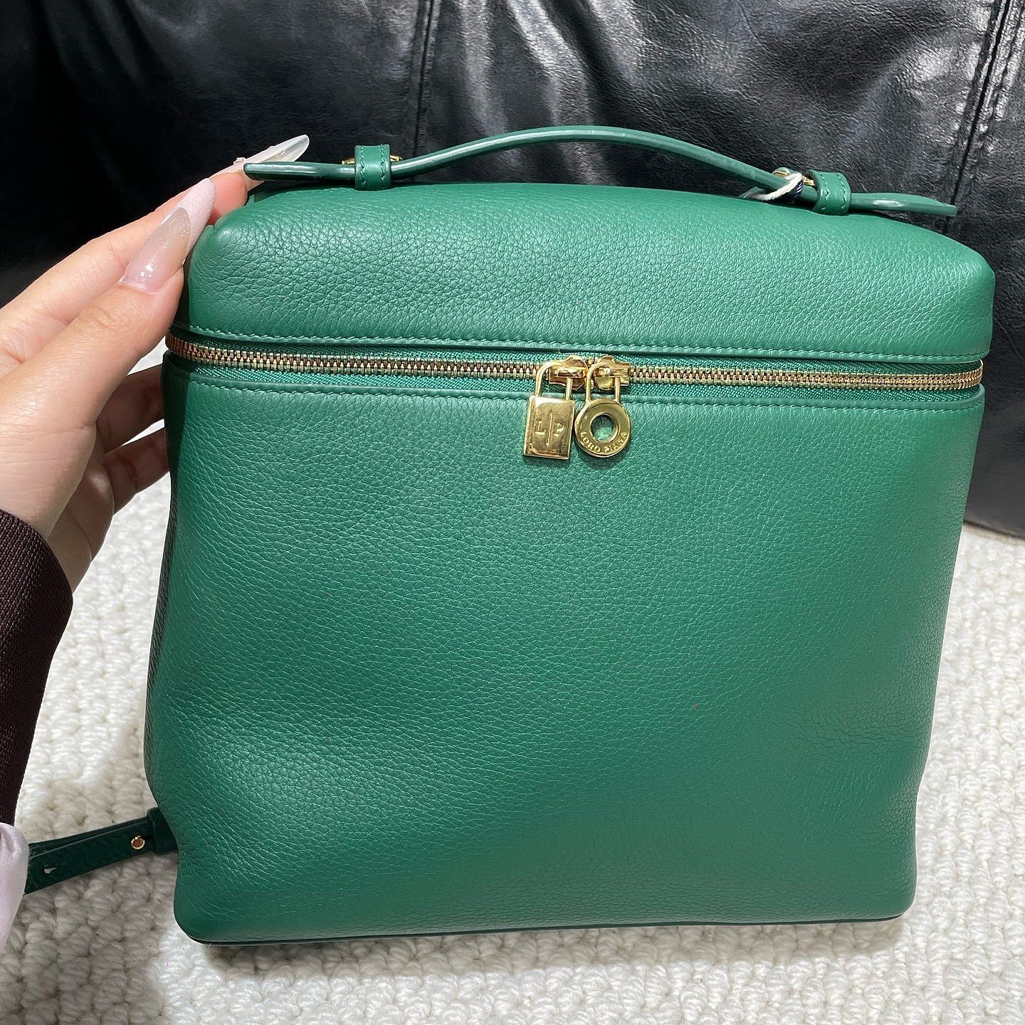 Loro Piana Loro Piana Extra Pocket L23.5 Leather Handle Bag Green Size ONE SIZE - 8 Thumbnail