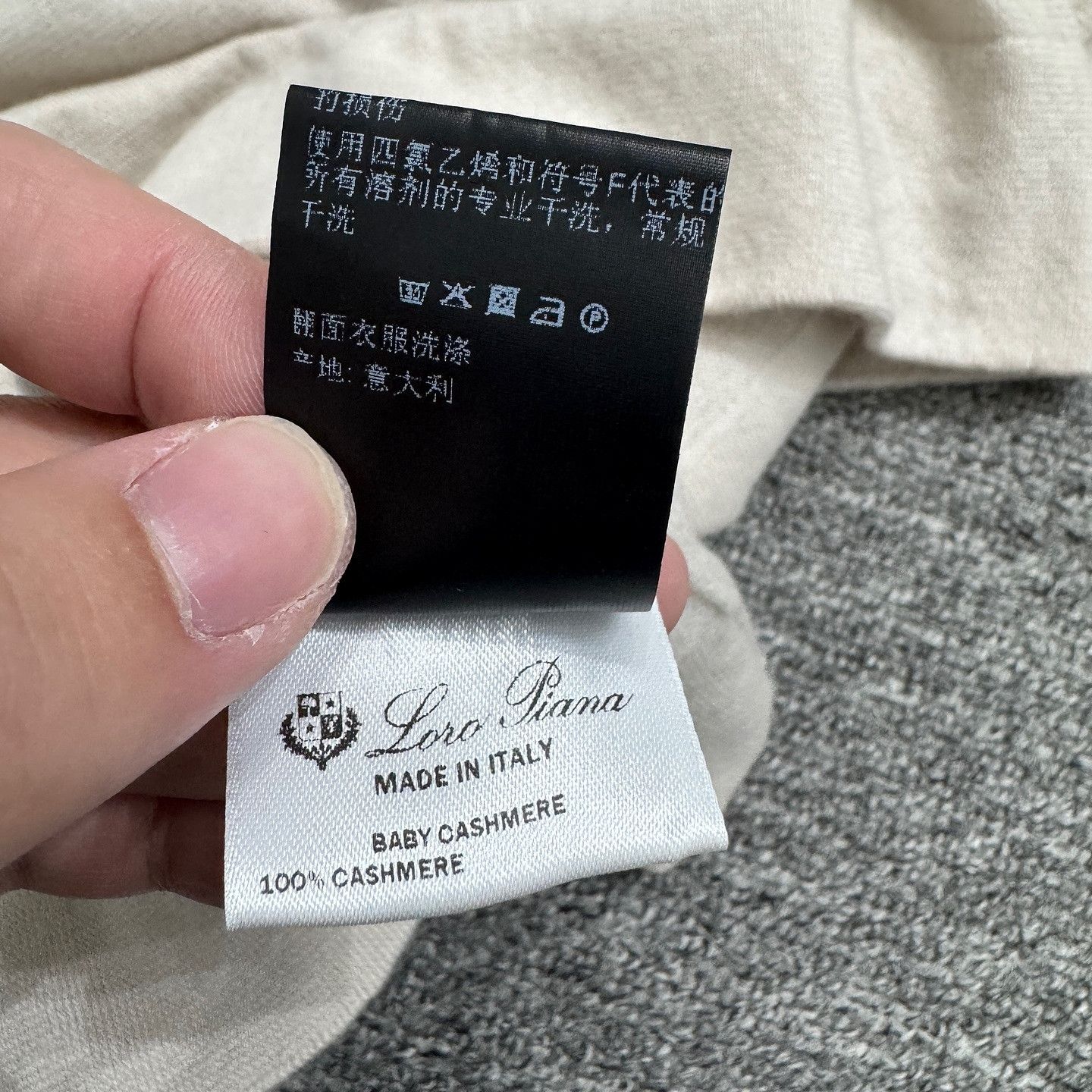 Loro Piana Loro Piana Baby Cashmere Long Sleeve Polo Shirt Size L Size US L / EU 52-54 / 3 - 5 Thumbnail