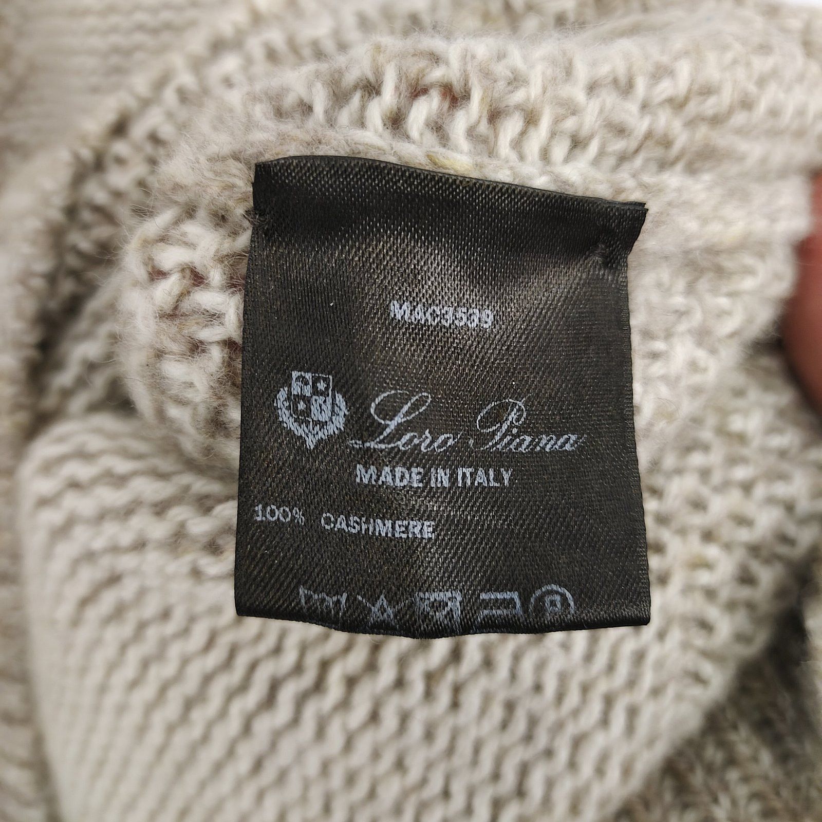 Loro Piana Loro Piana Argyle Cashmere Turtleneck Sweater Size 38 Size XS / US 0-2 / IT 36-38 - 4 Thumbnail