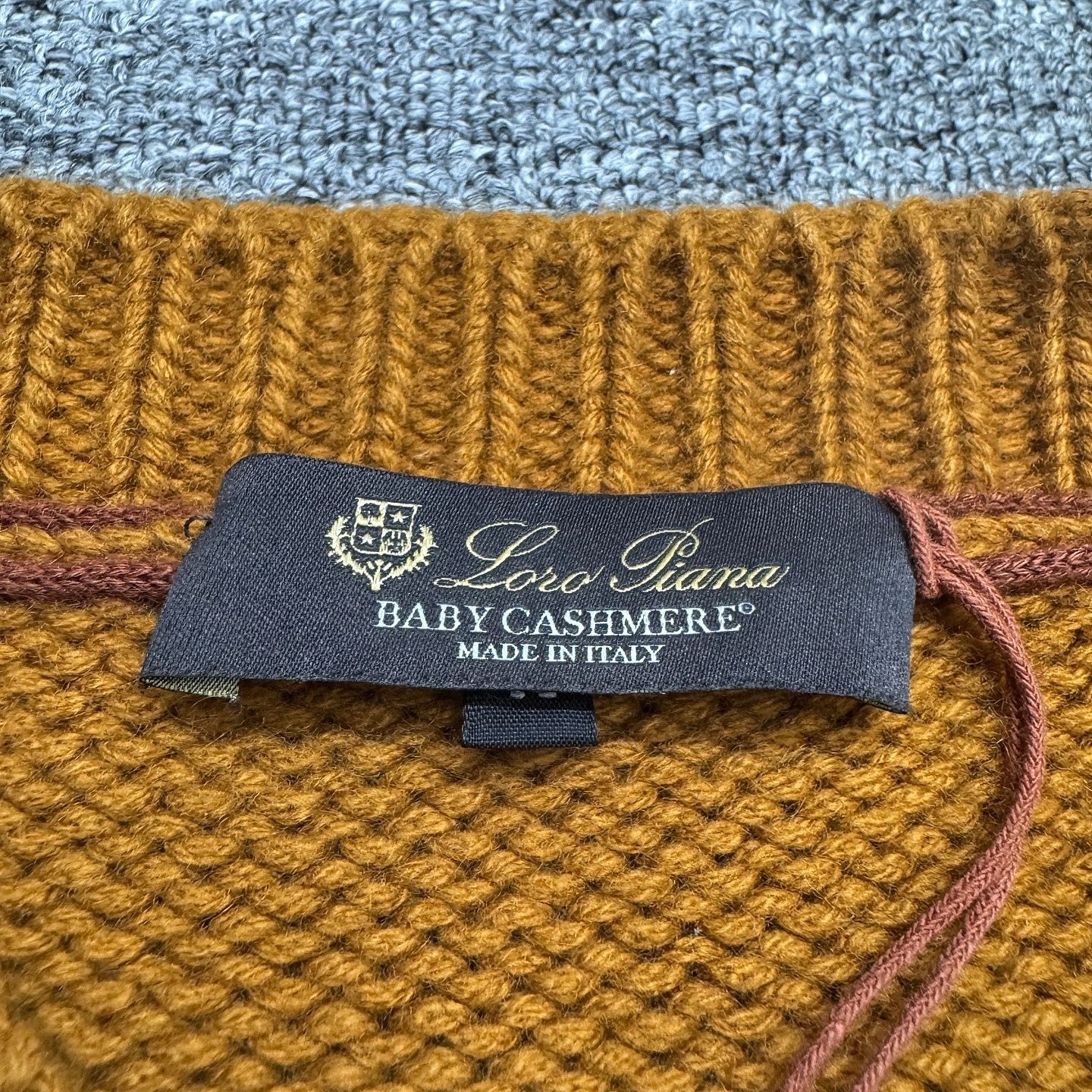 Loro Piana Loro Piana Baby Cashmere Crewneck Sweater Size M Size US M / EU 48-50 / 2 - 3 Thumbnail