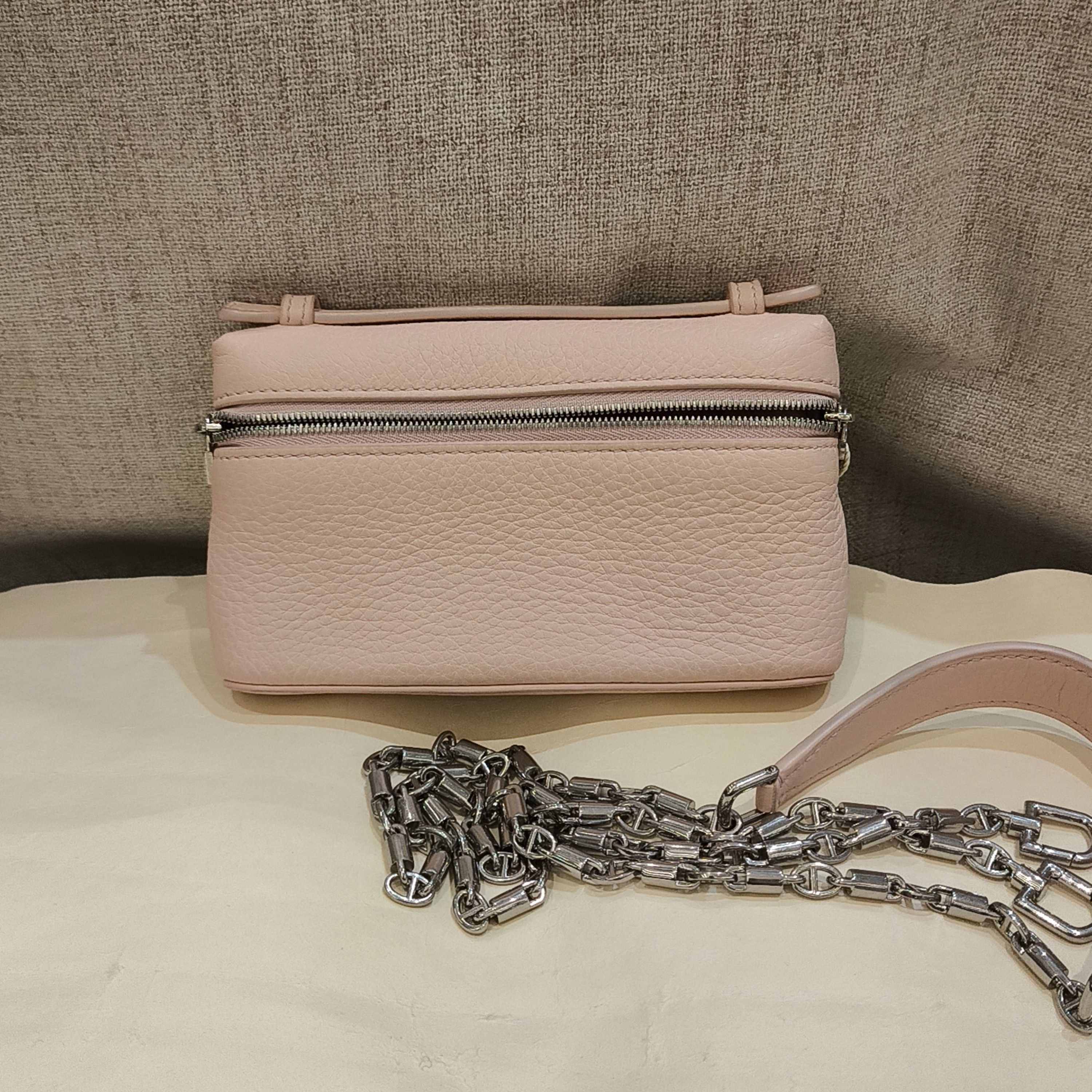 Loro Piana Loro Piana Extra Pocket Leather Crossbody Bag Size ONE SIZE - 6 Thumbnail