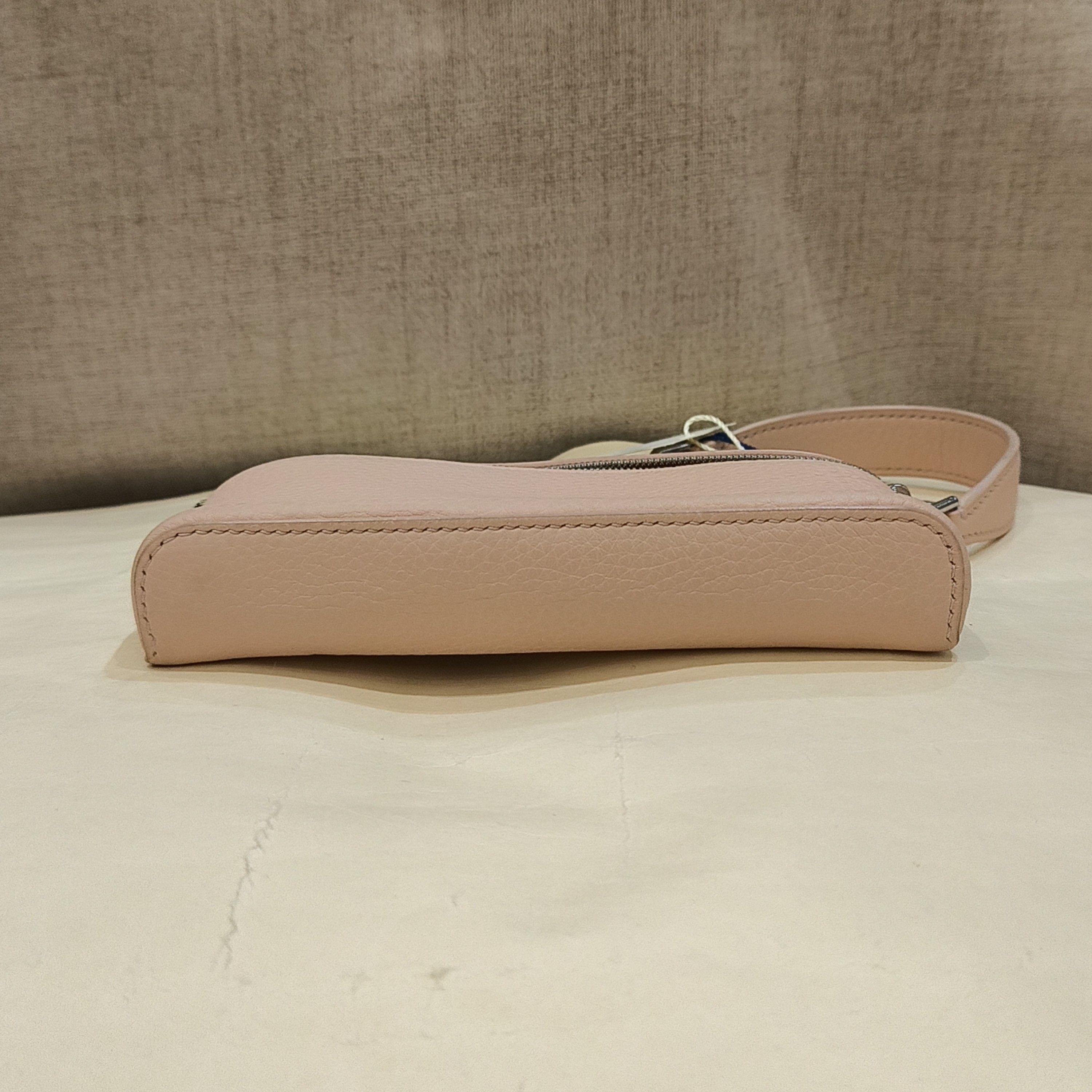 Loro Piana Loro Piana Extra Pocket Leather Crossbody Bag Size ONE SIZE - 4 Thumbnail