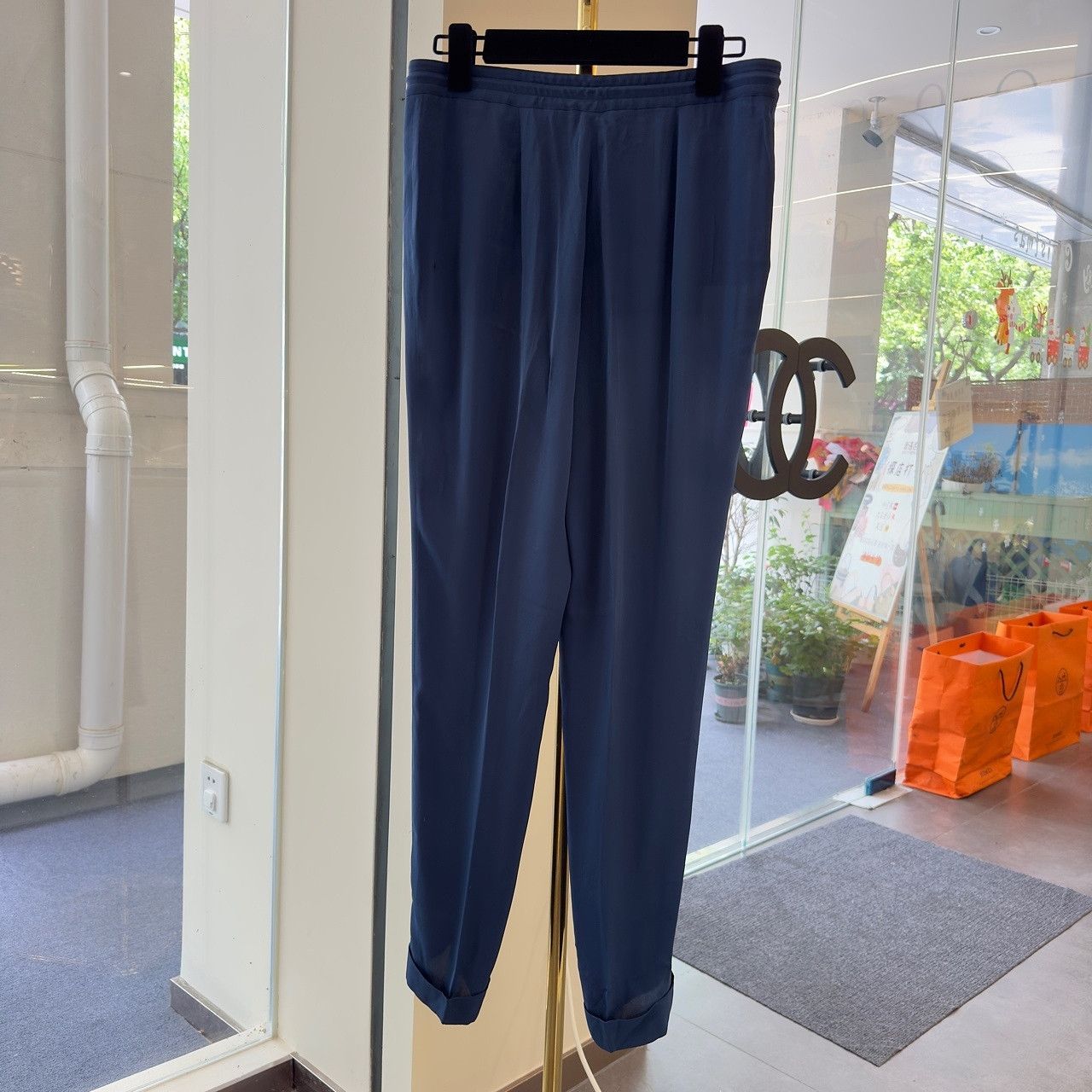 Loro Piana Loro Piana Silk Blend Drawstring Pants Size 42 Size 28" / US 6 / IT 42 - 2 Thumbnail