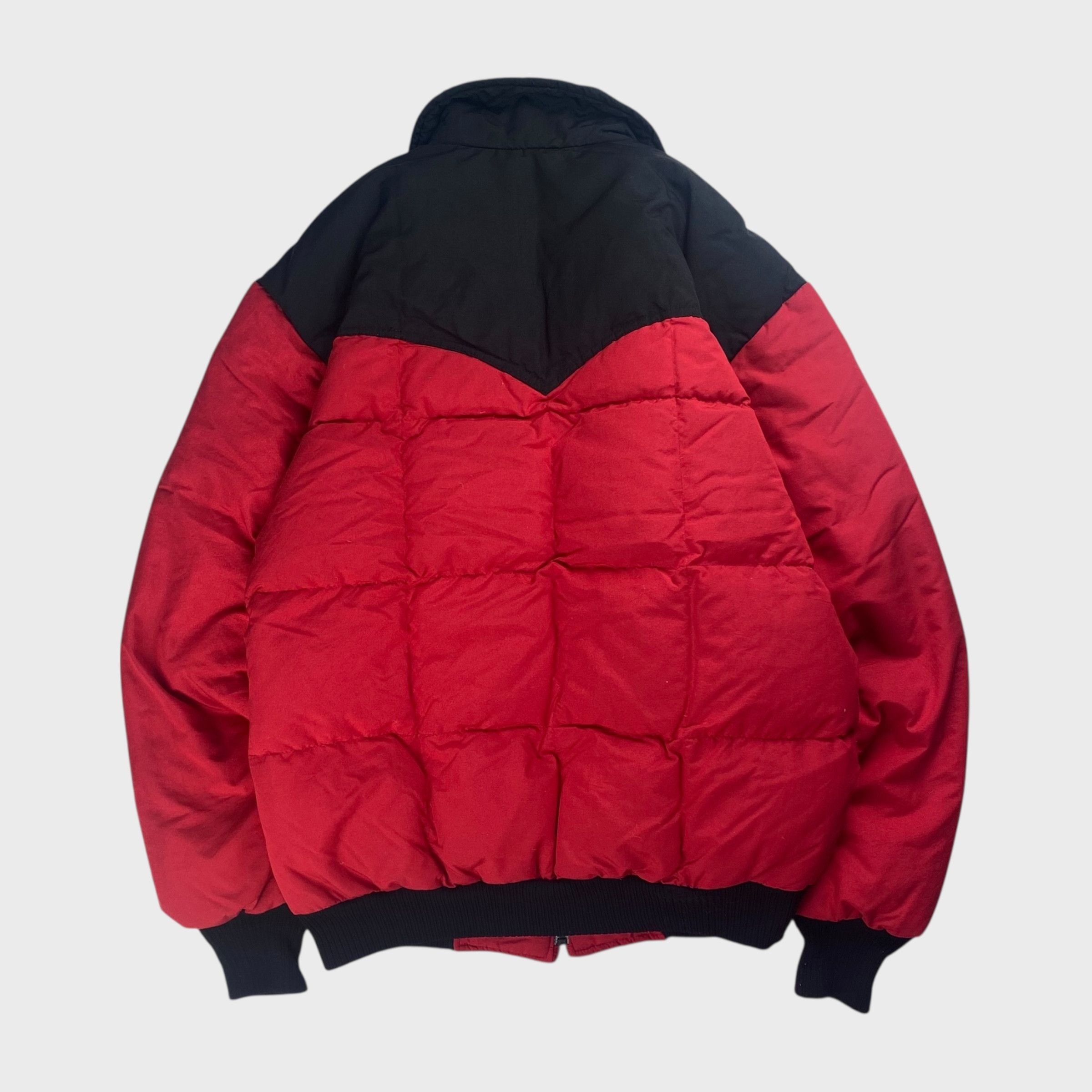 Vintage Comfy Down Jacket Black Size L Size US L / EU 52-54 / 3 - 2 Thumbnail