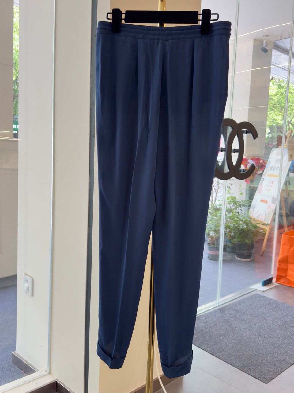 Loro Piana Loro Piana Silk Drawstring Pants Size IT 42 Size 28" / US 6 / IT 42 - 2 Thumbnail