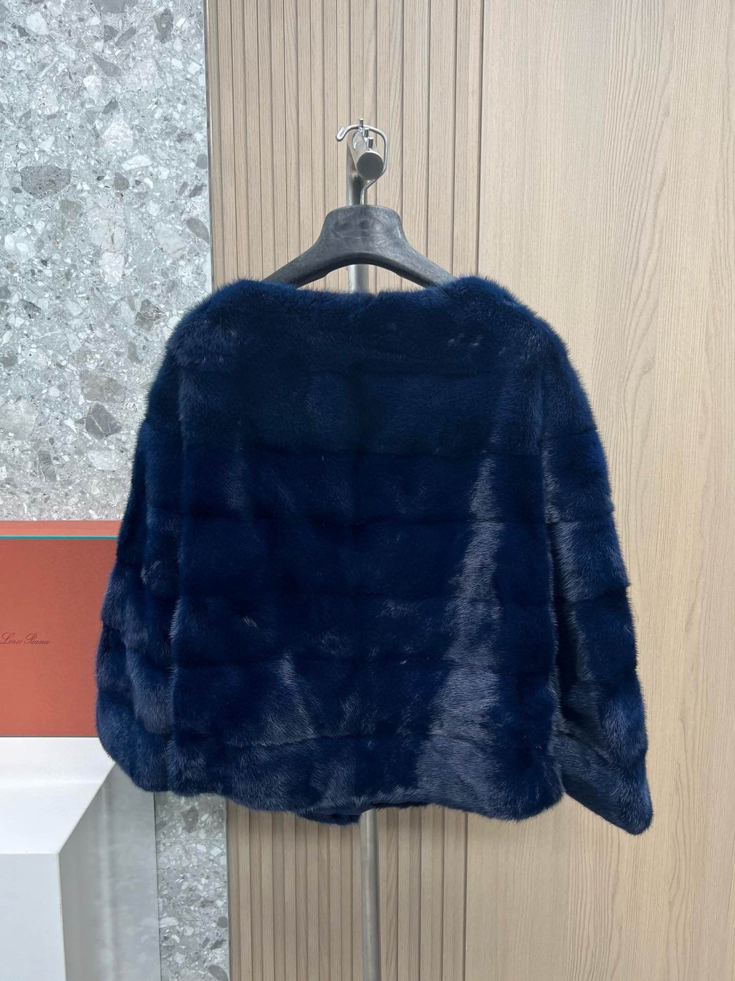 Loro Piana Loro Piana Blue Mink Fur Coat Size L Size L / US 10 / IT 46 - 2 Thumbnail