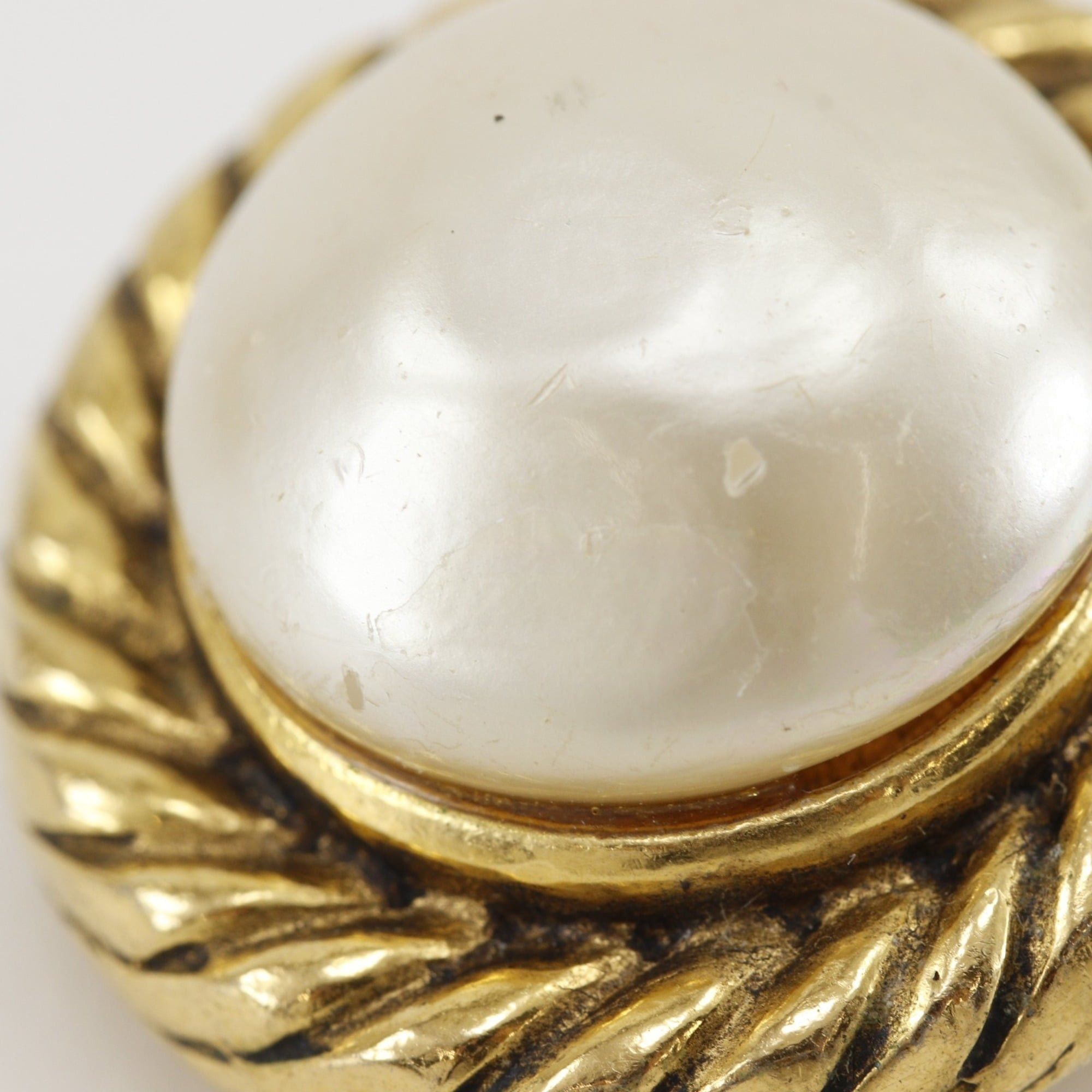 Chanel Chanel earrings, gold plated with faux pearls, approximately 24.6g, women's. Size ONE SIZE - 10 Thumbnail